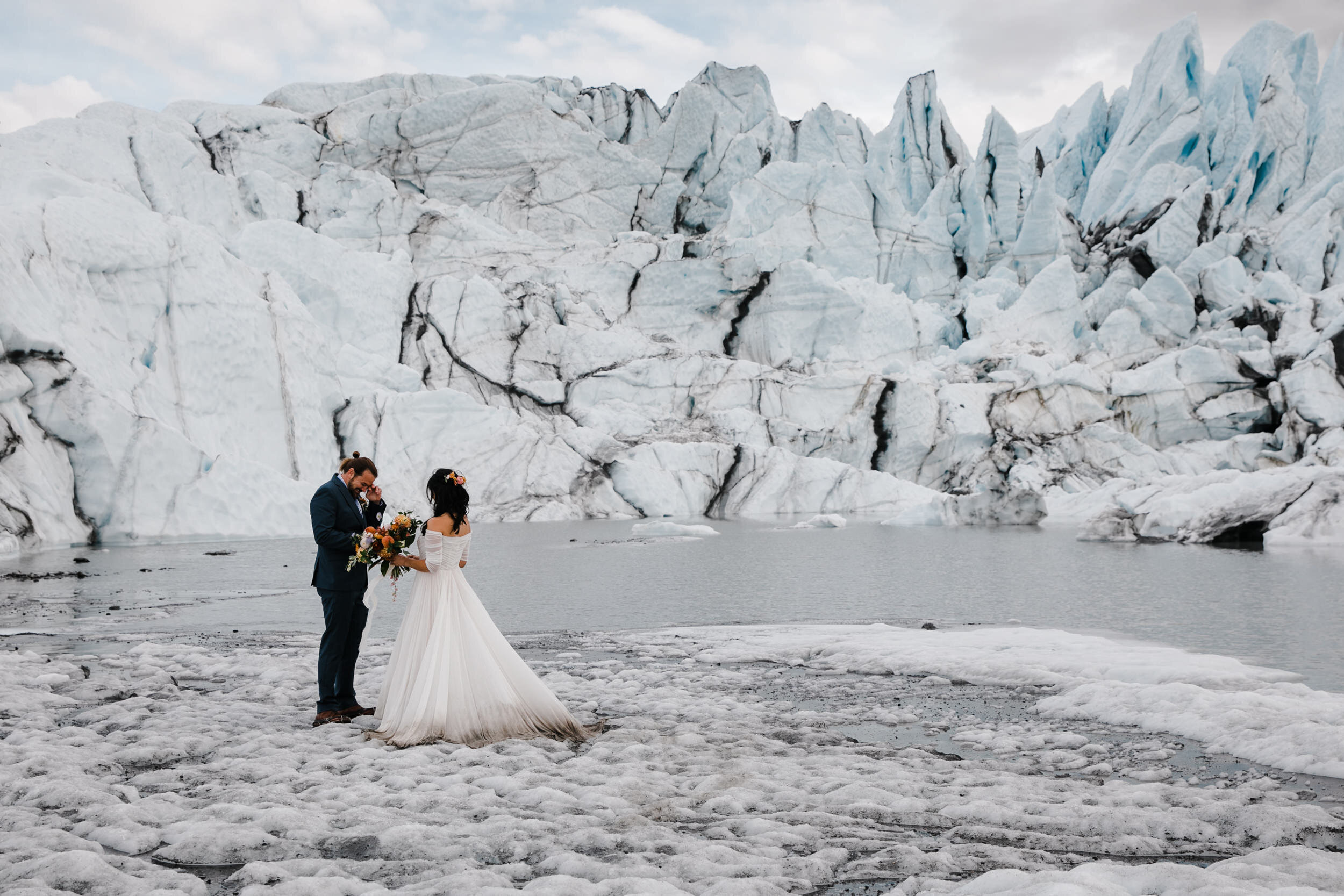 Alaska Elopement | Adventure Wedding on a Glacier | The Hearnes Photography