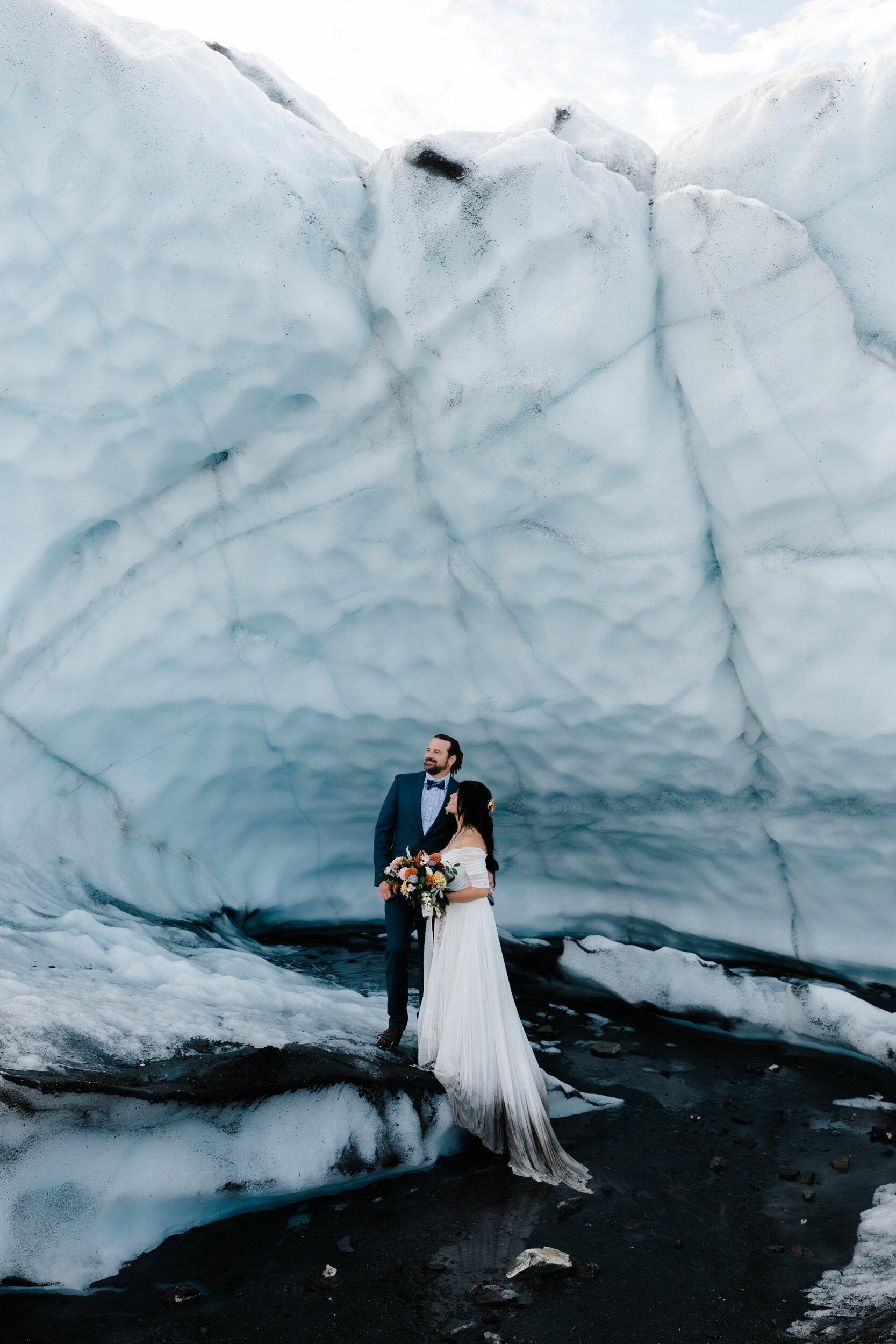 Alaska Elopement | Icy Adventure Wedding Inspiration | The Hearnes Photography