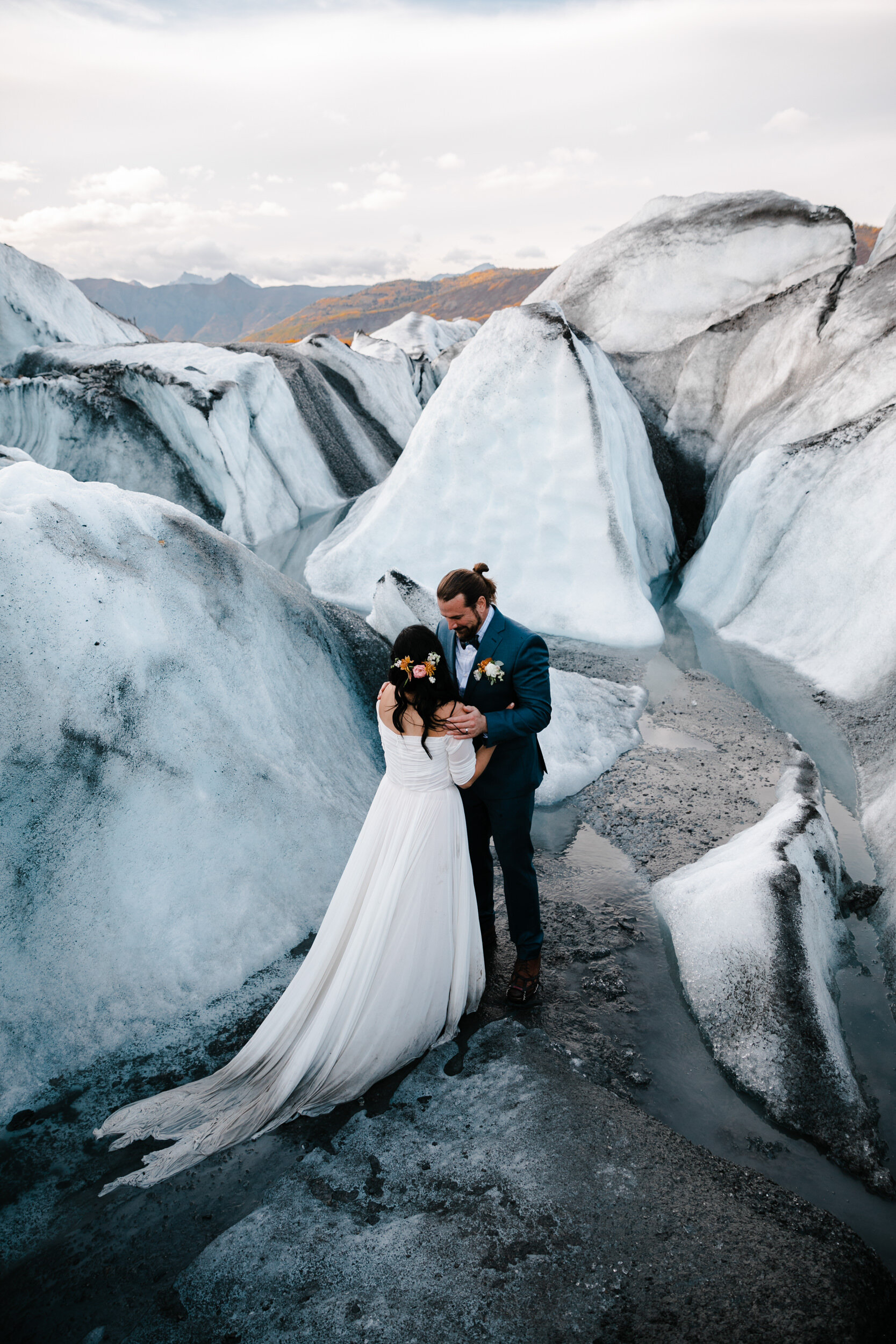 Alaska Elopement | Adventure Wedding Inspiration | The Hearnes Photography