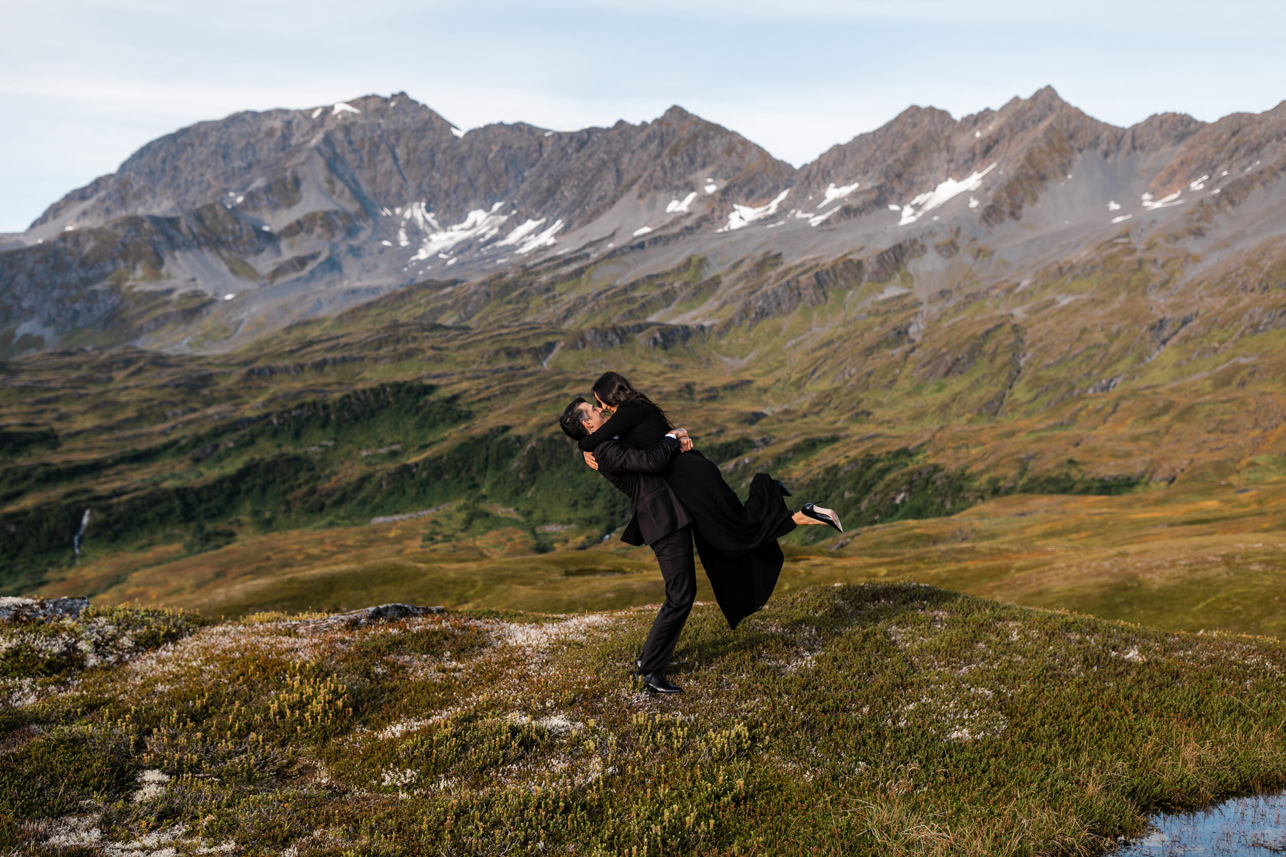 Alaska Engagement | Alpine Tundra by Helicopter | The Hearnes Photography