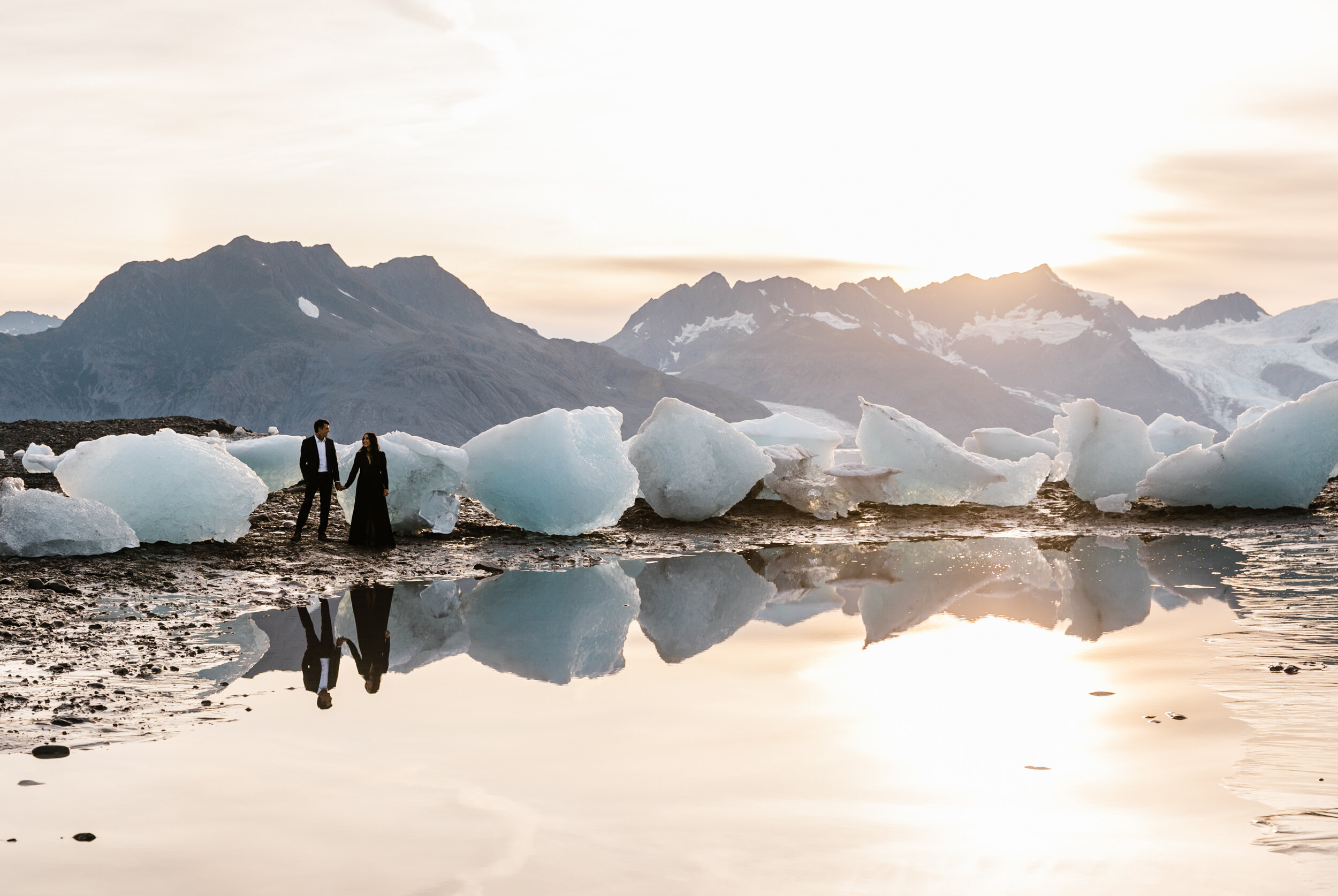 Alaska Adventure Session | Iceberg Beach | The Hearnes Photography