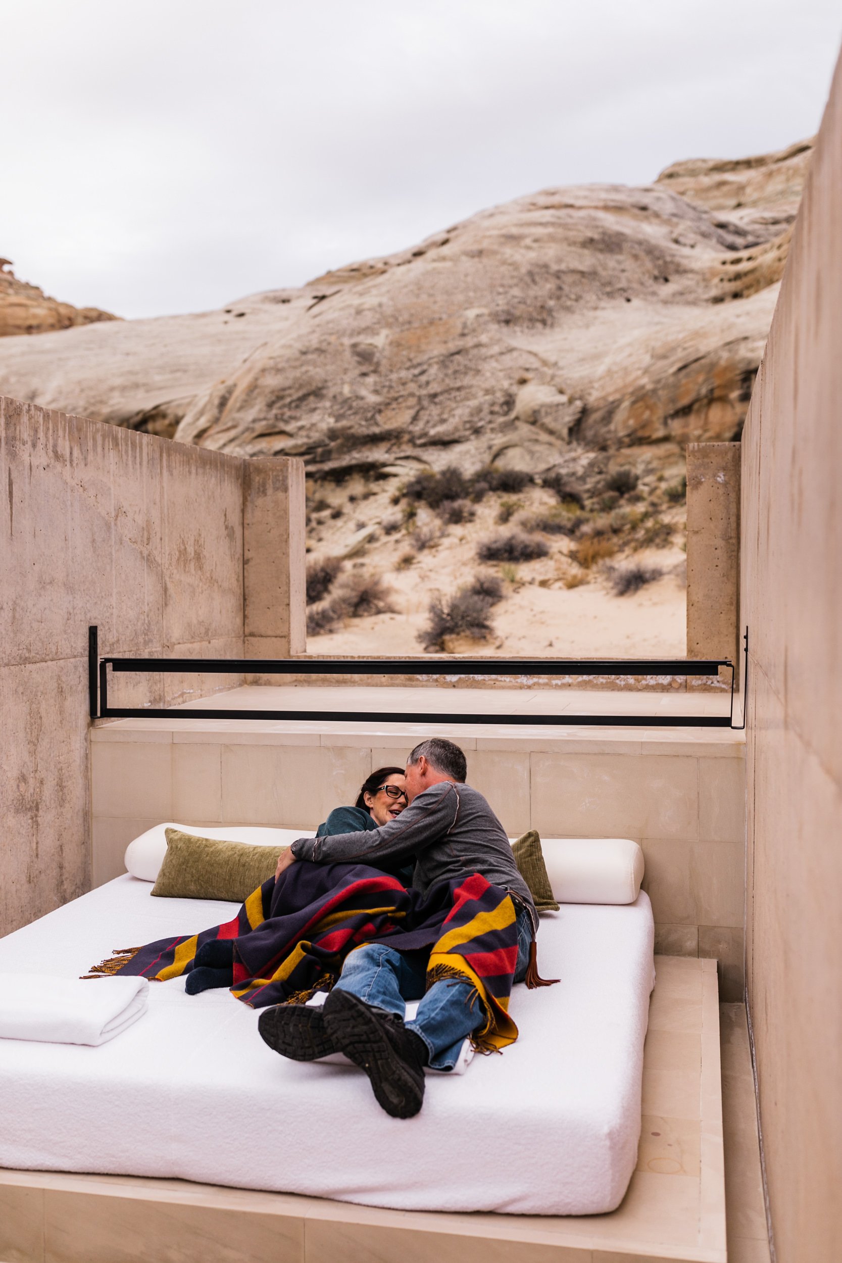 Sunrise at Amangiri Luxury Wedding Resort in Utah | The Hearnes Adventure Photography