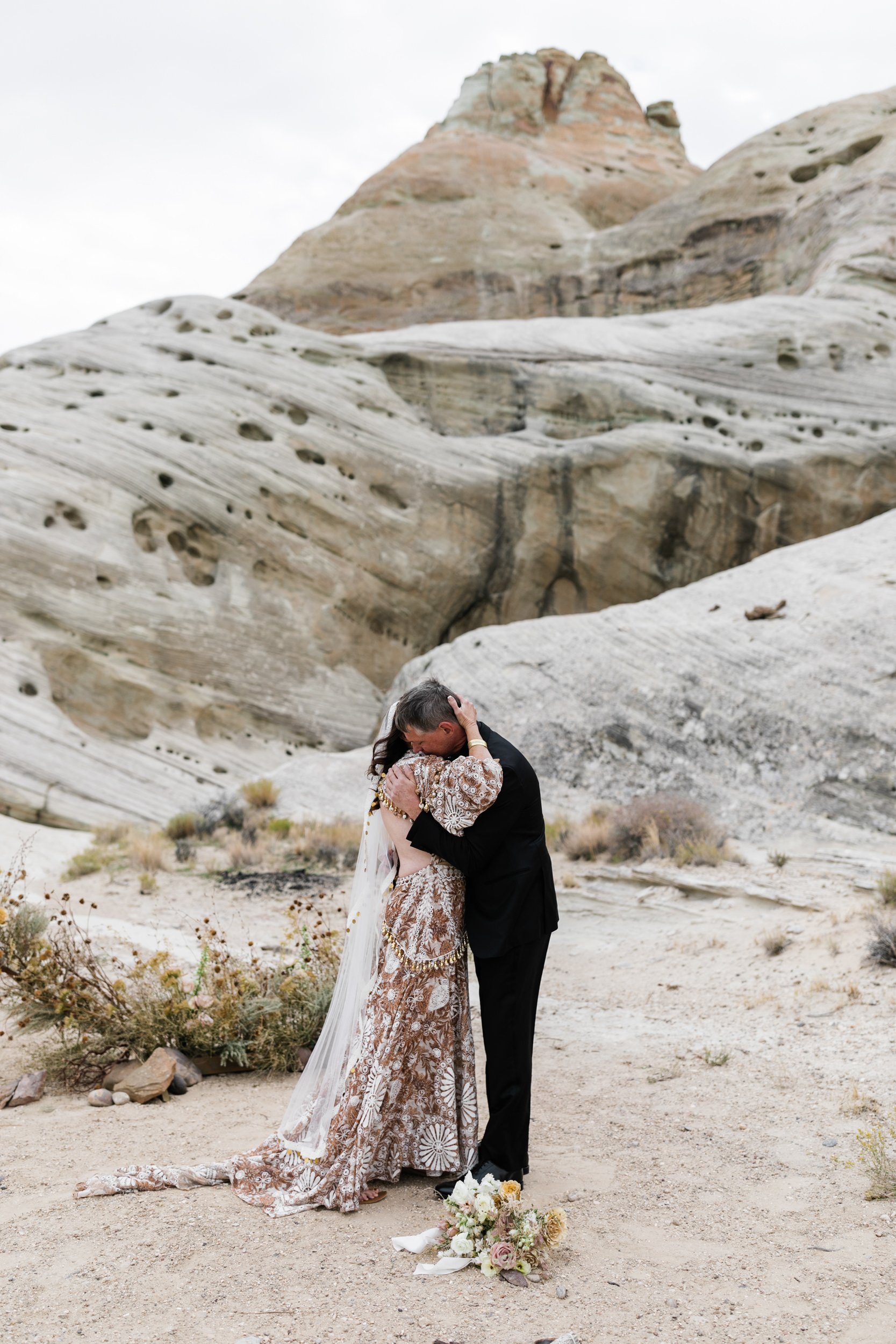 Remote Desert Wedding Ceremony at Amangiri Luxury Elopement Resort | The Hearnes Adventure Photography