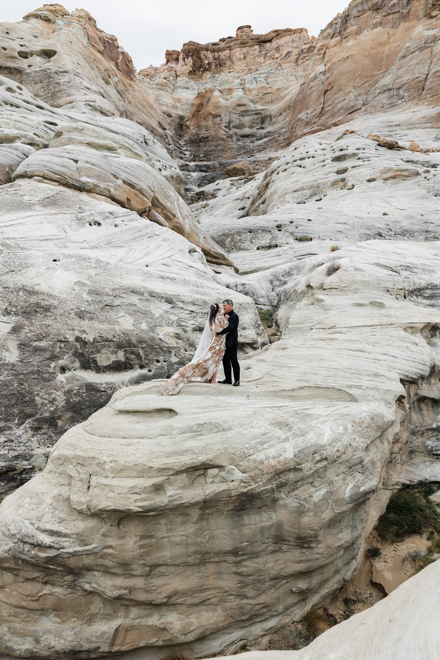 Remote Desert Wedding Ceremony at Amangiri Luxury Elopement Resort | The Hearnes Adventure Photography