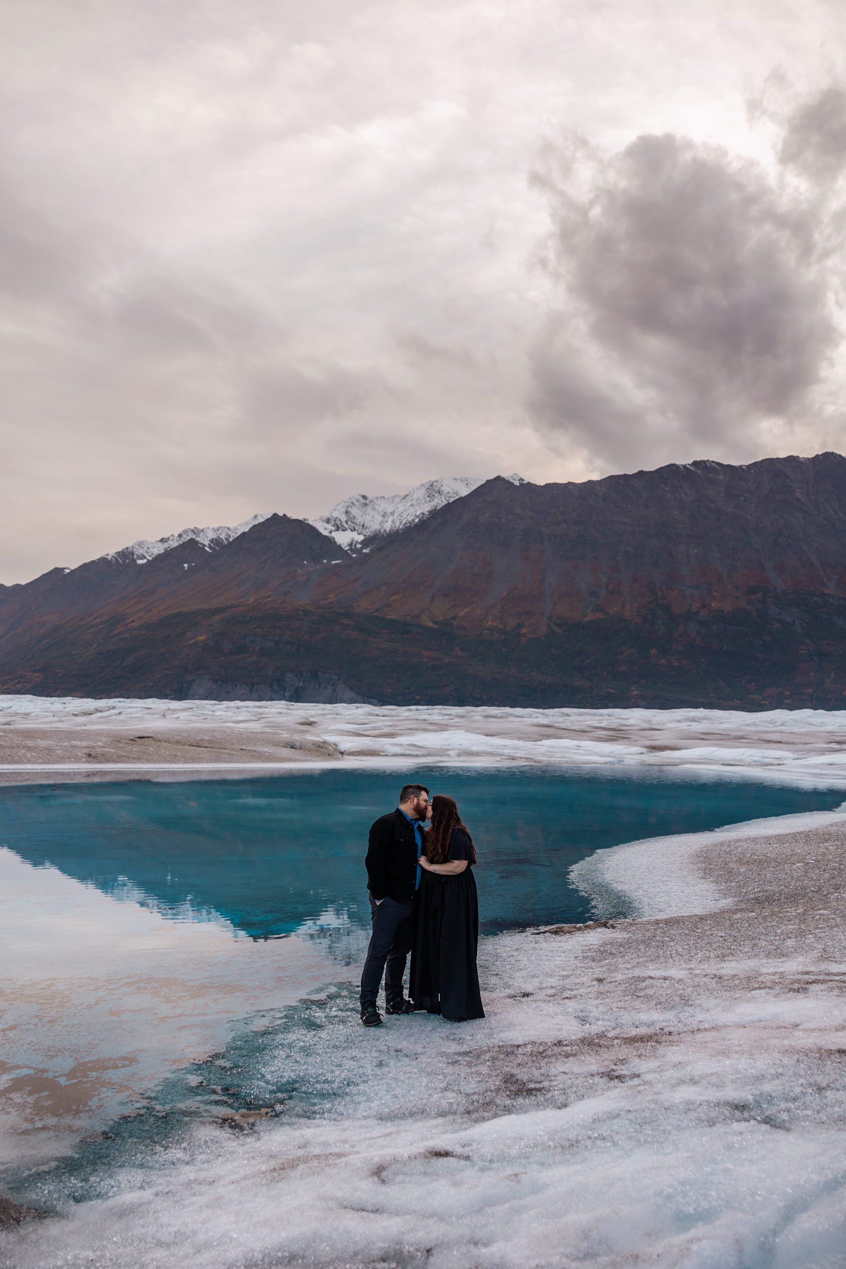 Hearnes-Elopement-Photography-Alaska-Helicopter-Engagement-Session-10.jpg