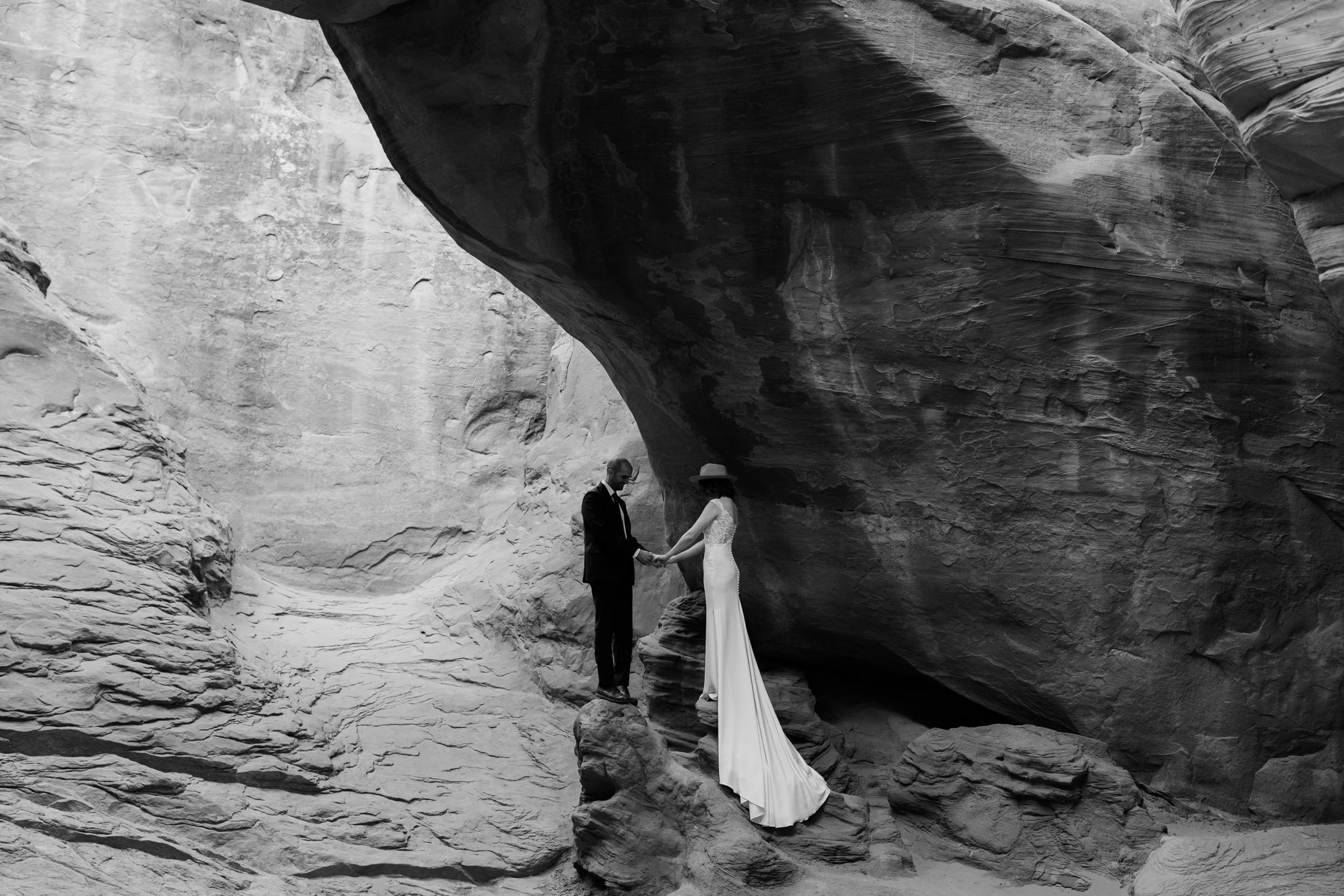 Arches National Park Wedding | The Hearnes Adventure Photography