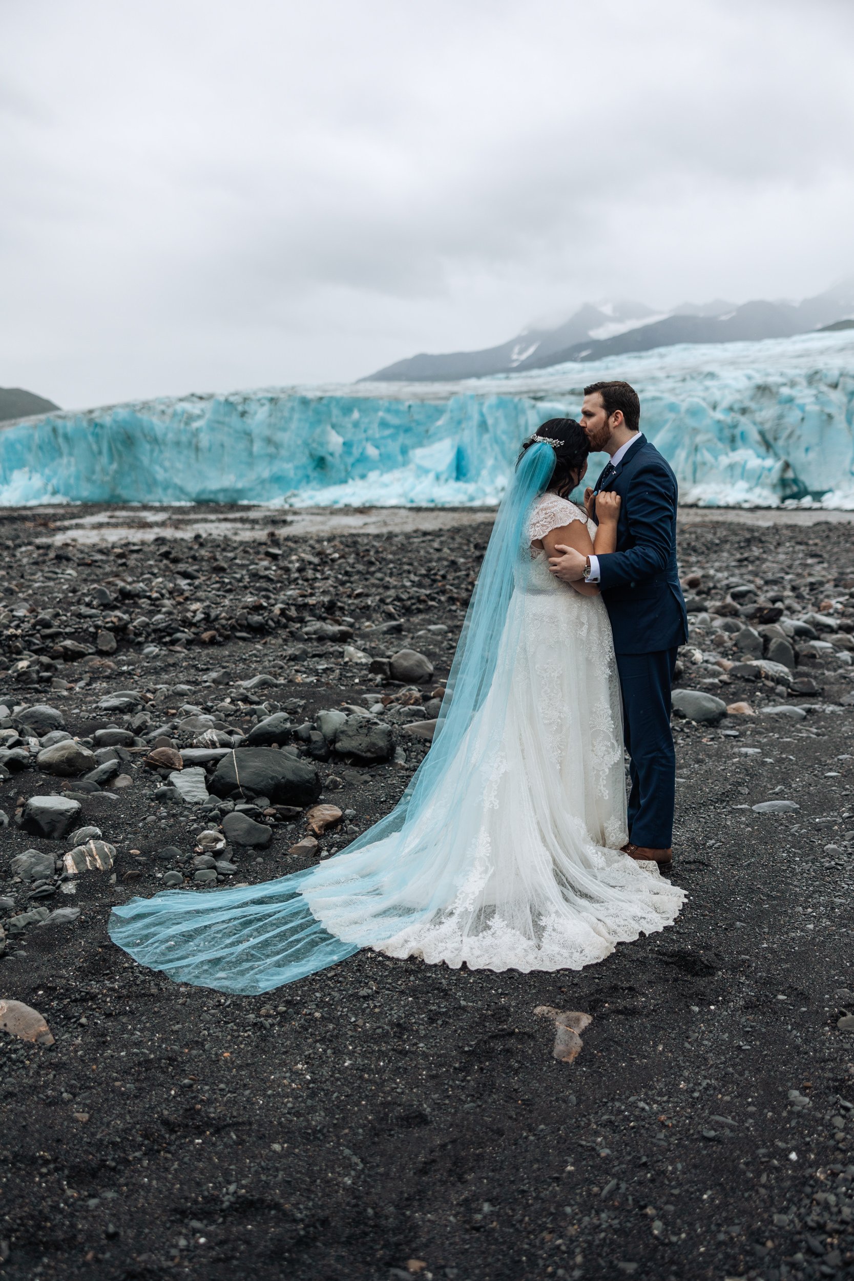 Kayaking with Icebergs Elopement Wedding in Alaska | The Hearnes Adventure Photography