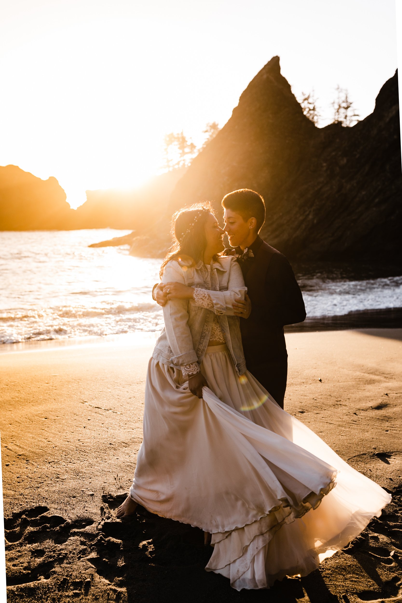 Redwoods National Park Elopement | Lesbian Wedding Inspiration | The Hearnes Adventure Photography