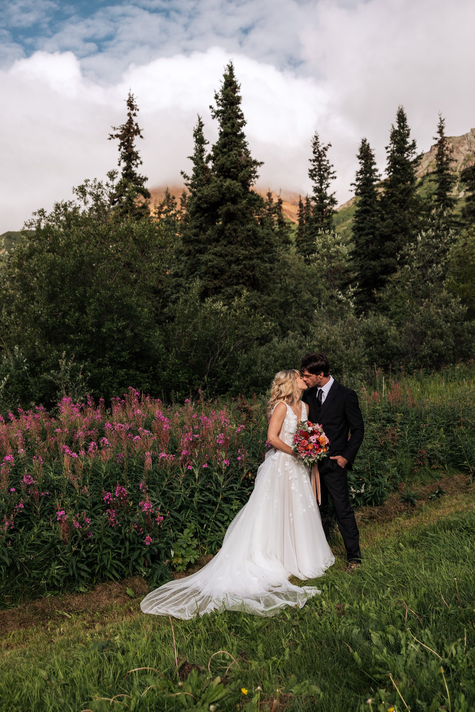 Intimate Family Elopement at Sheep Mountain Lodge in Alaska