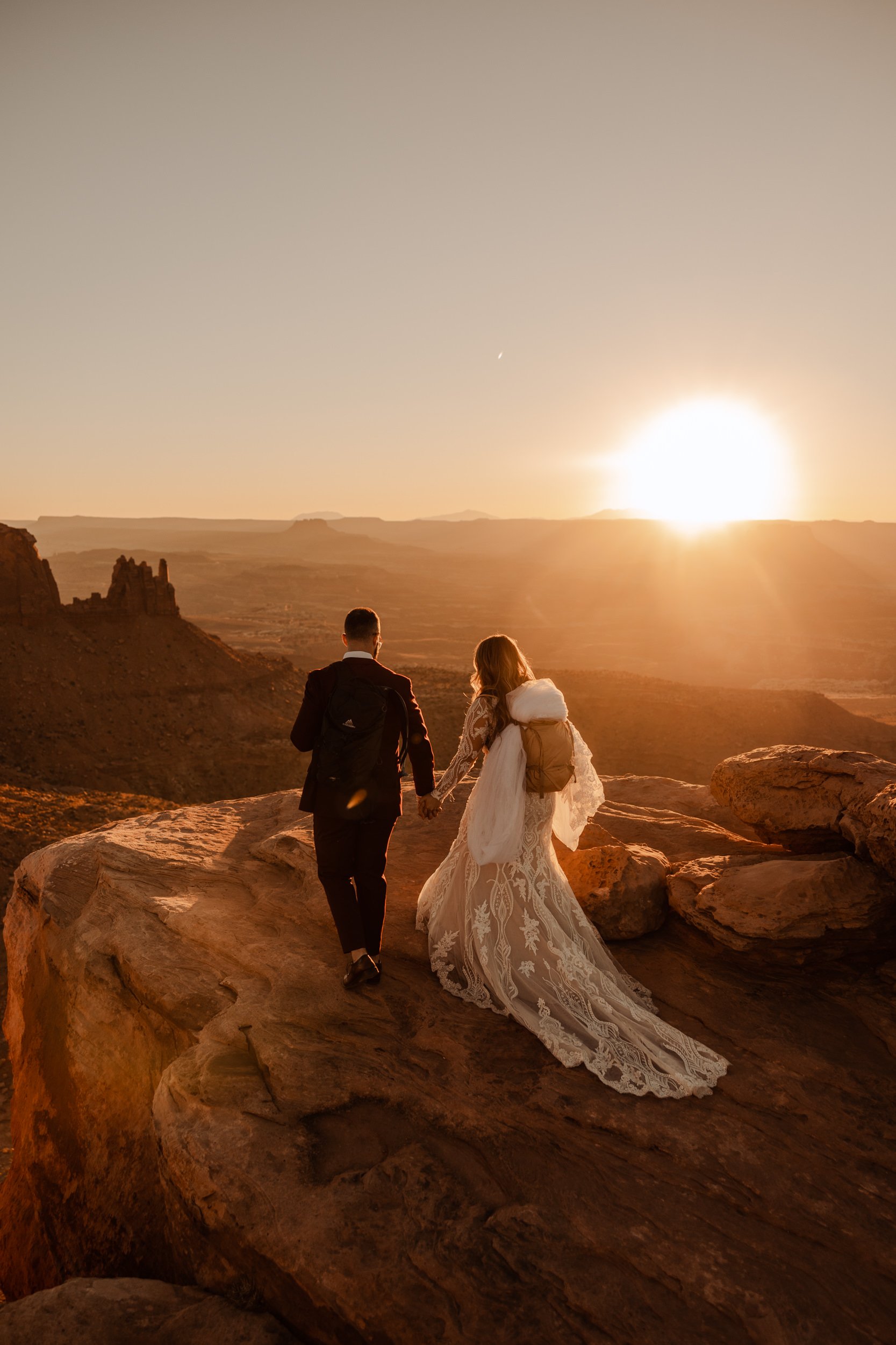 Hearnes-Elopement-Photography-Canyonlands-National-Park-Moab-4.jpg