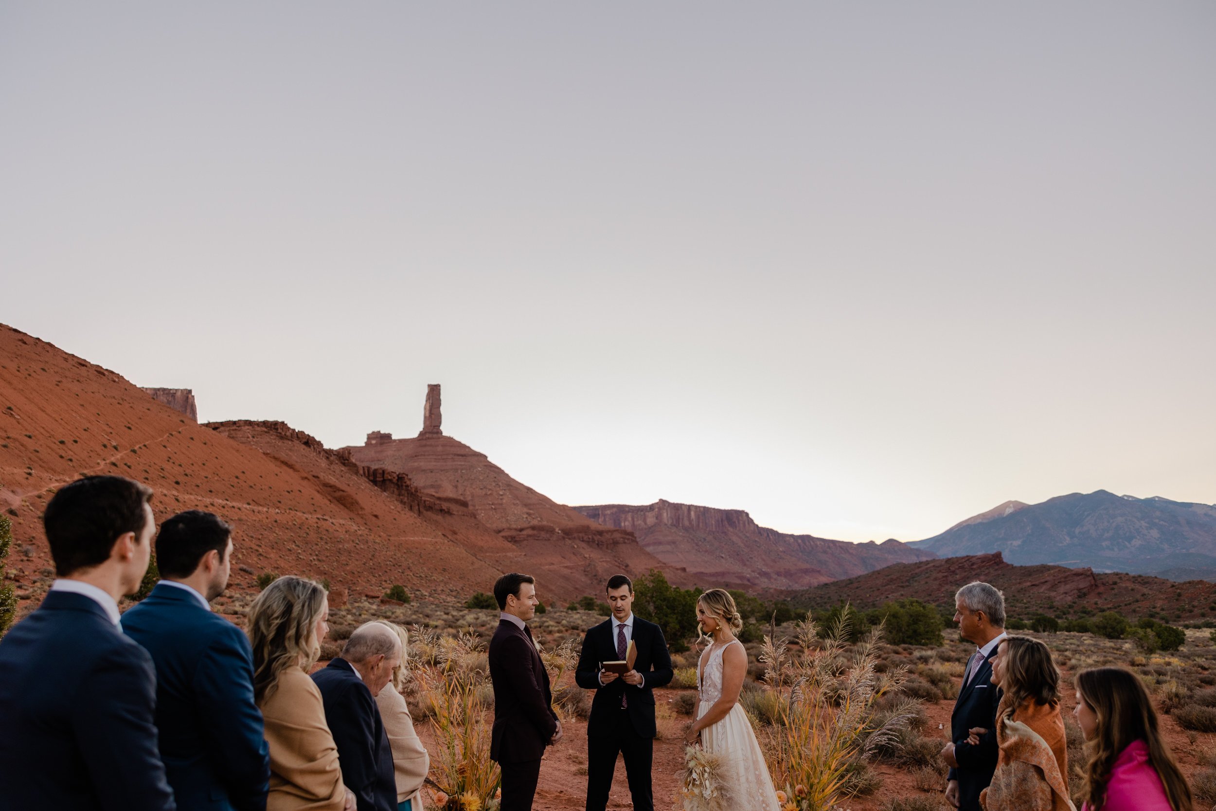 Desert-Western-Wedding-Hearnes-Elopement-Photography-31.jpg