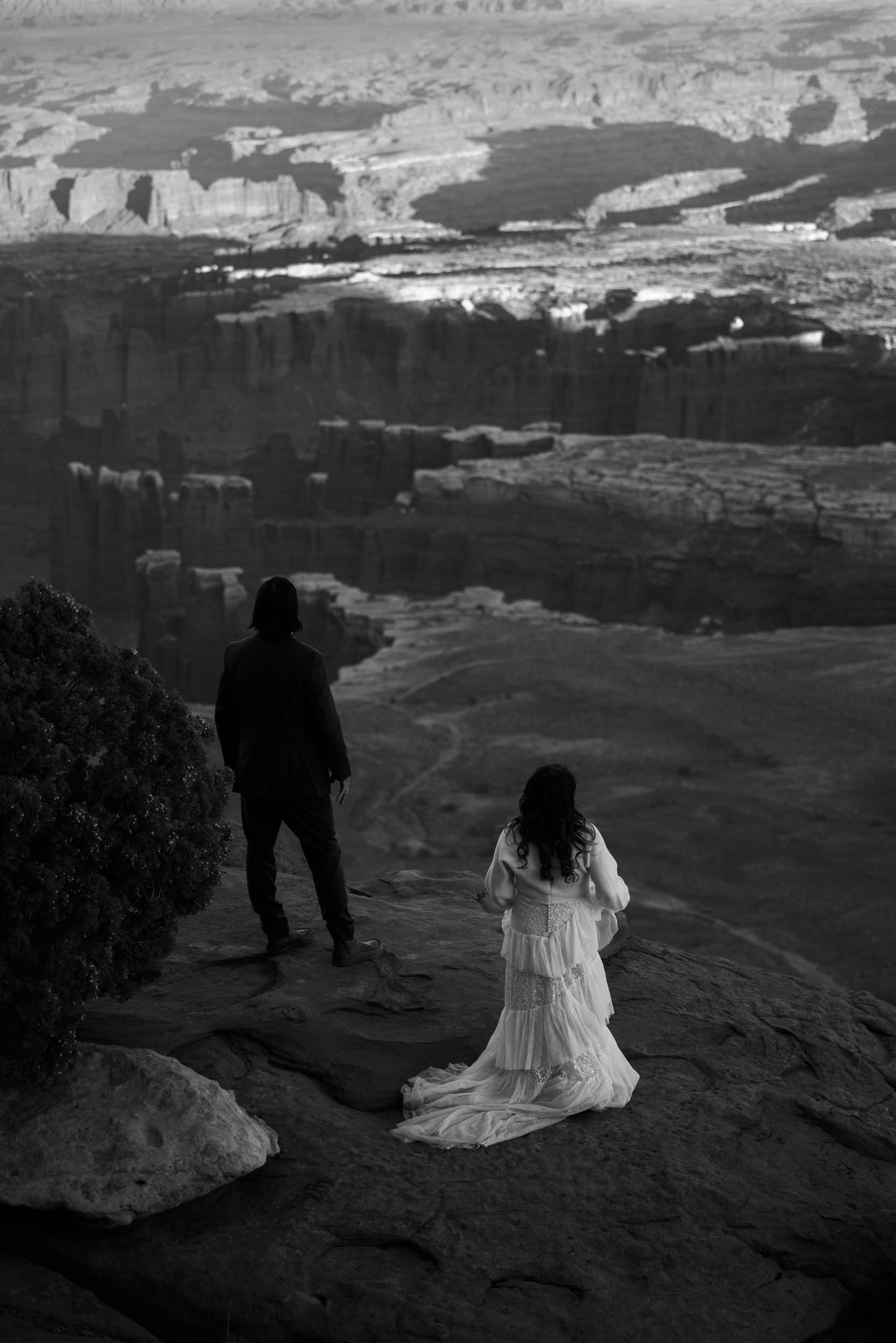 Hearnes-Elopement-Photography-Canyonlands-National-Park-10.jpg