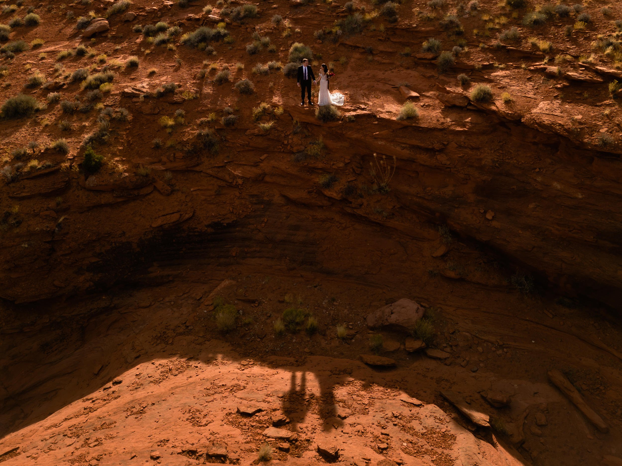 Hearnes-Elopement-Photography-Moab-Wedding-5.jpg