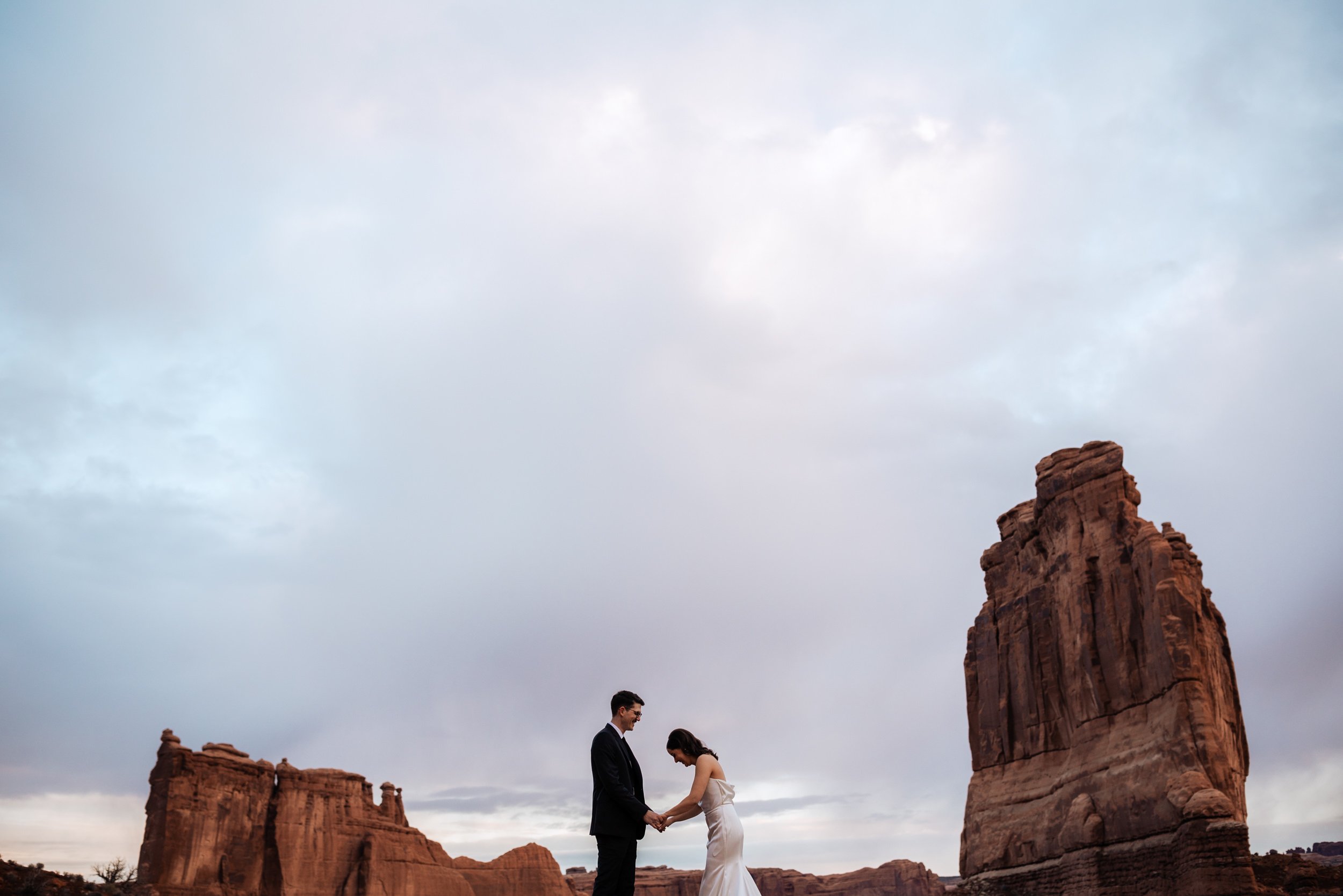 Arches National Park Wedding | The Hearnes Elopement Photography