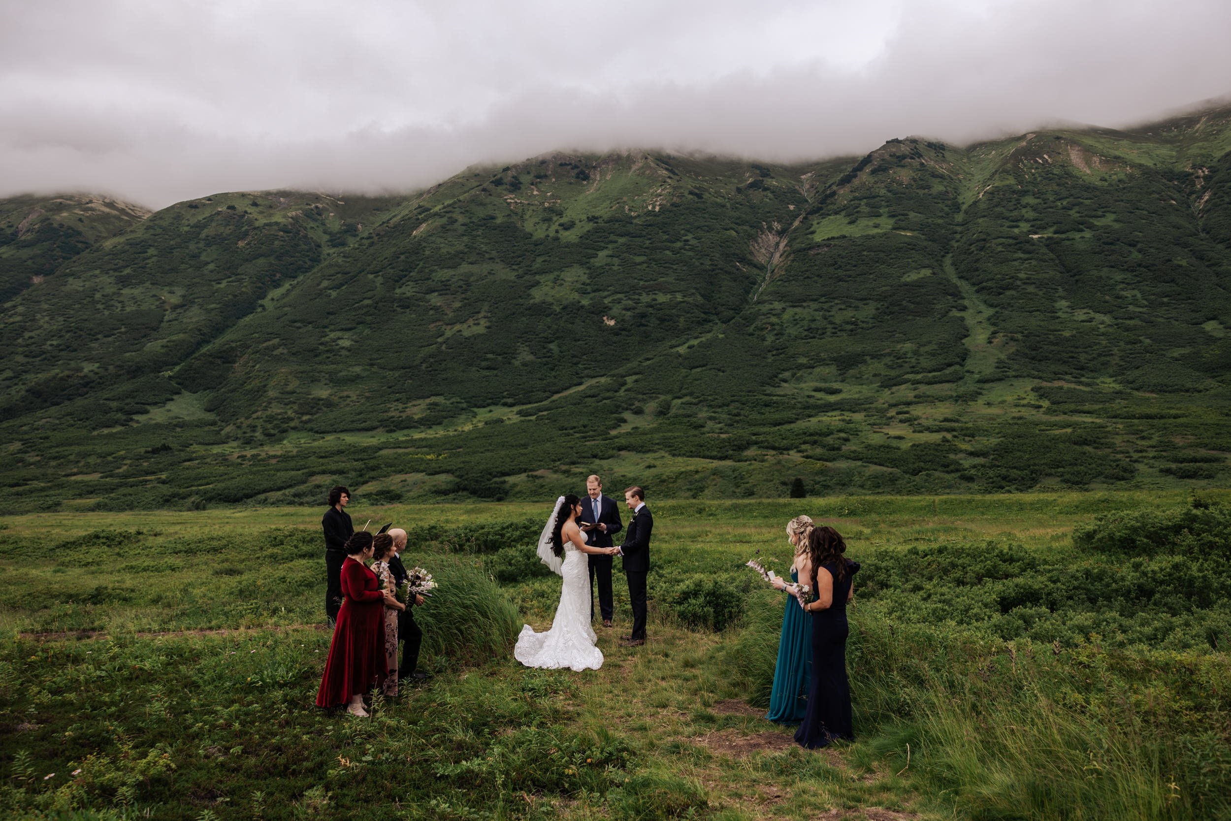 Alaska Helicopter Elopement | The Hearnes Adventure Elopement Photography