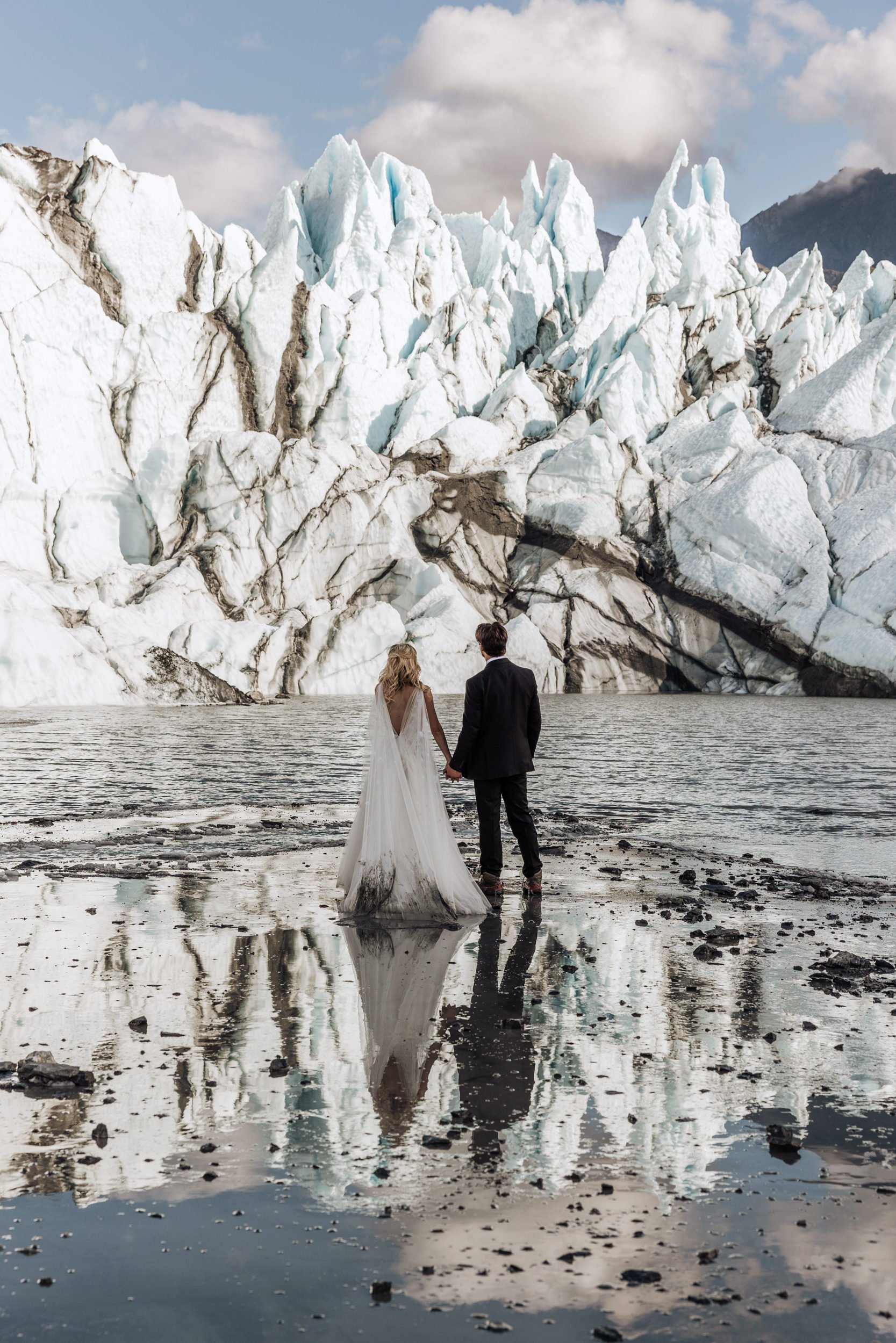 Alaska Helicopter Wedding Inspiration | The Hearnes Adventure Photography