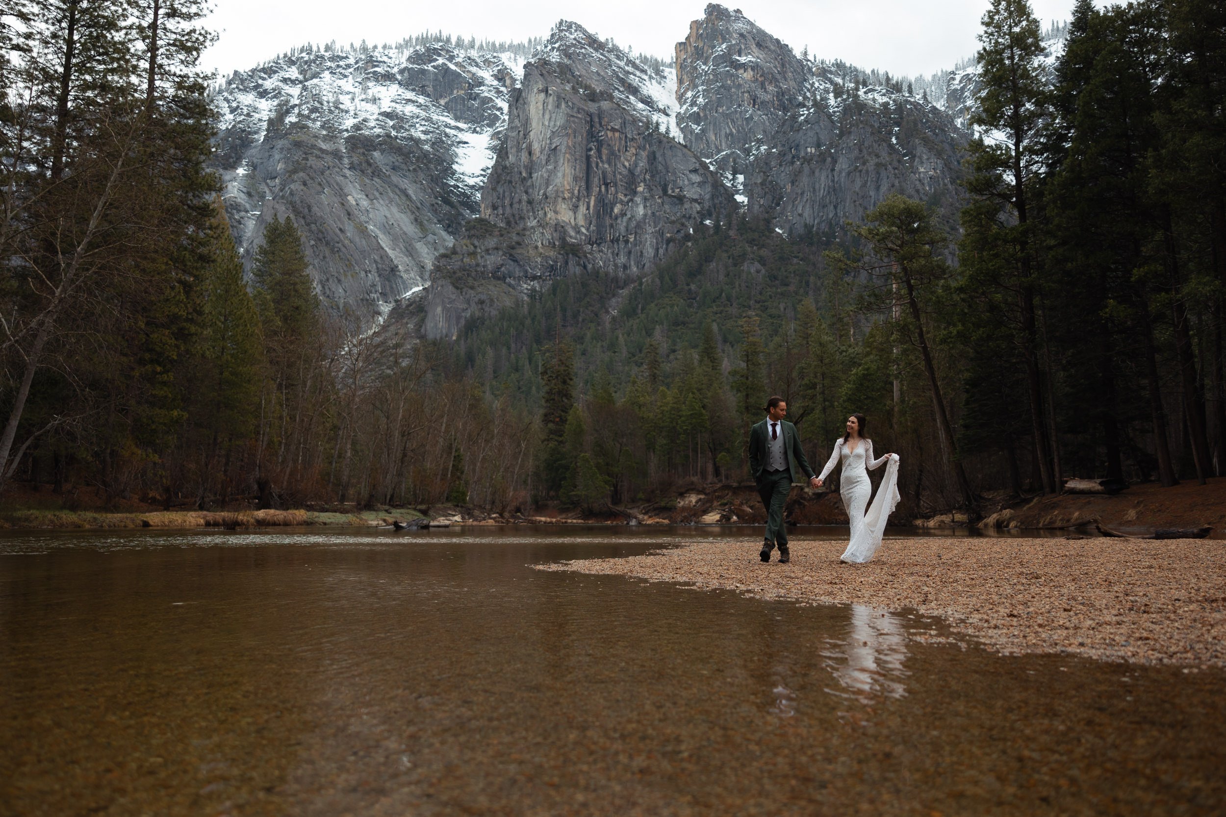 The Hearnes Adventure Photography | Yosemite National Park Hiking Elopement