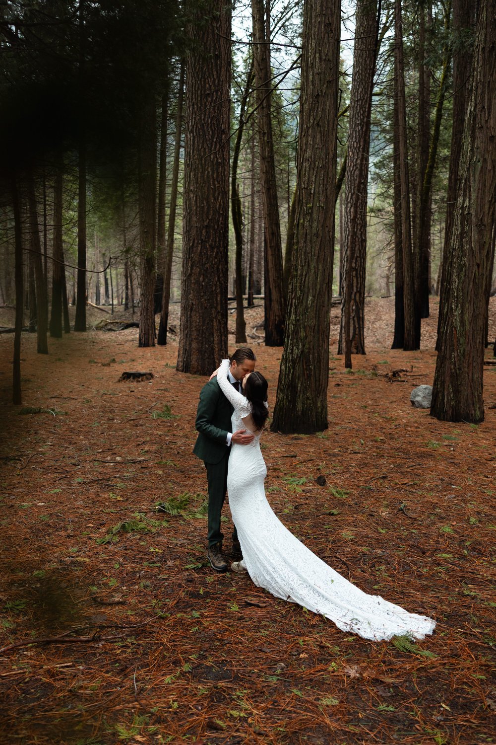 The Hearnes Adventure Photography | Yosemite National Park Hiking Elopement