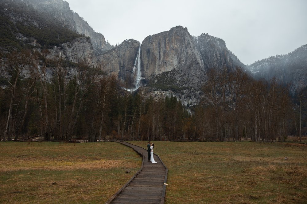 The Hearnes Adventure Photography | Yosemite National Park Hiking Elopement