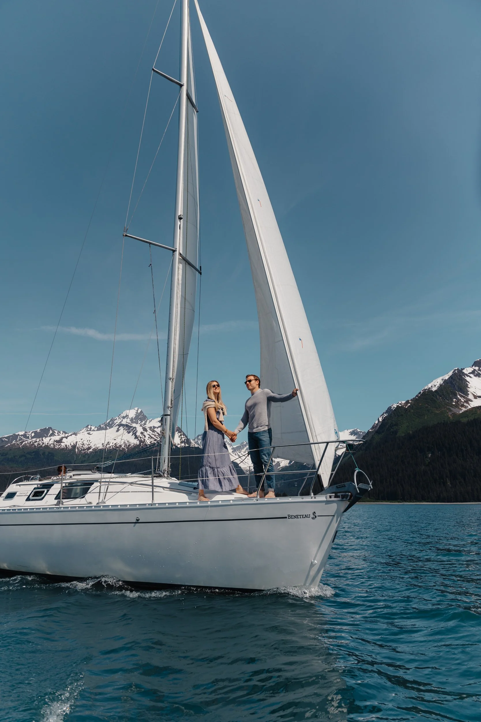 Photo Session on a sailboat in Alaska | Rez Bay Sailing in Seward | The Hearnes Adventure Photography