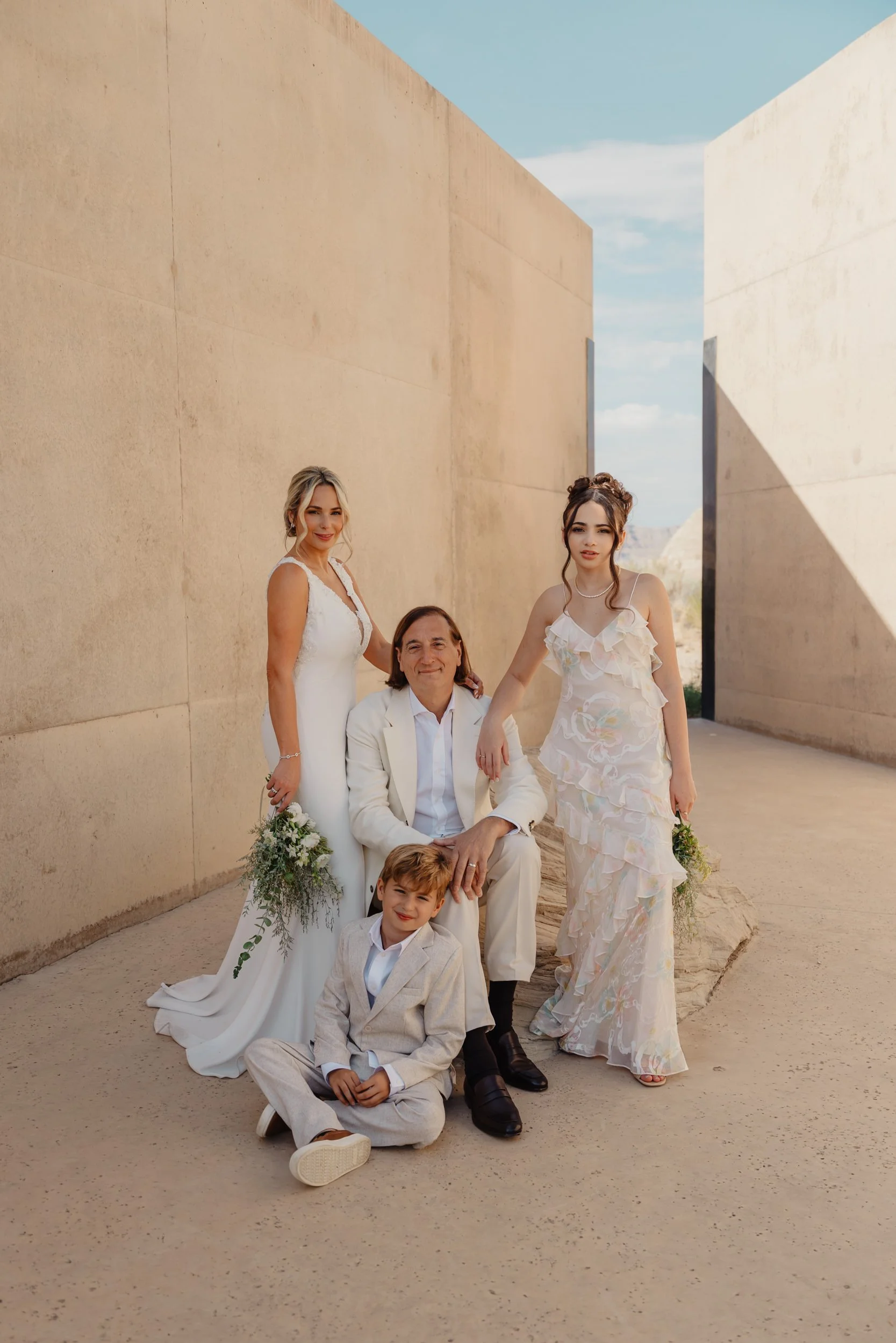 Amangiri vow renewal with kids | Amangiri preferred family & elopement photographers The Hearnes Adventure Photography