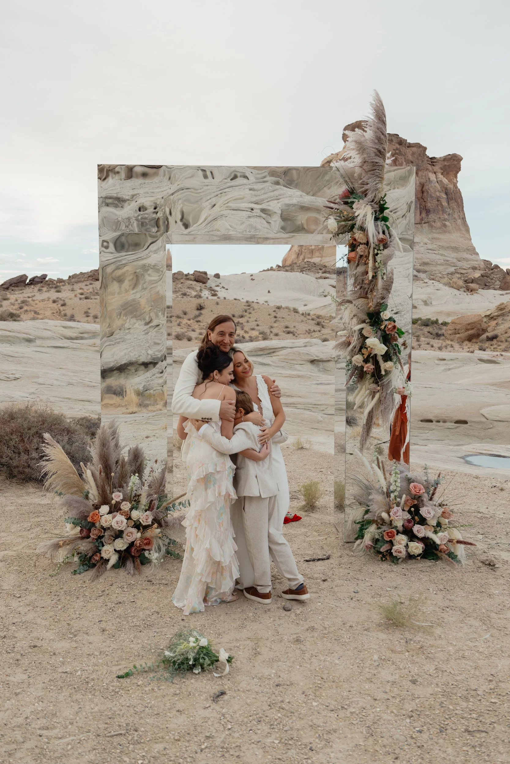 Amangiri vow renewal with mirror arch ceremony | Amangiri preferred elopement photographers The Hearnes