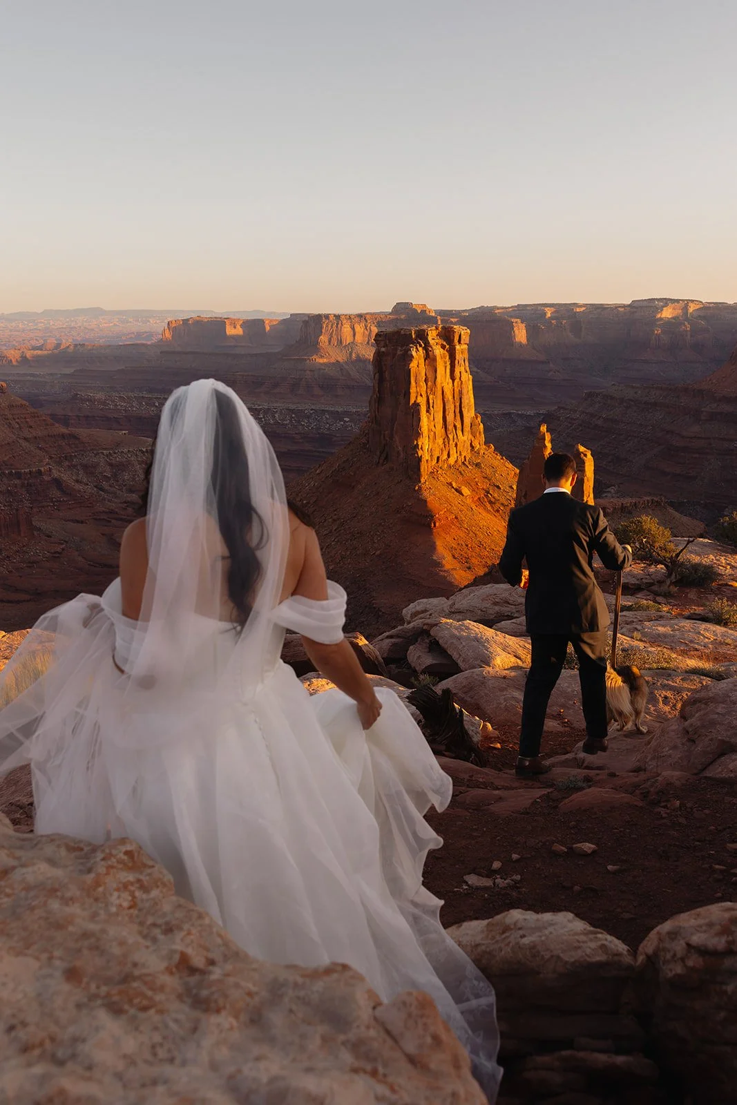 Canyonlands National park elopement with The Hearnes Adventure Photography