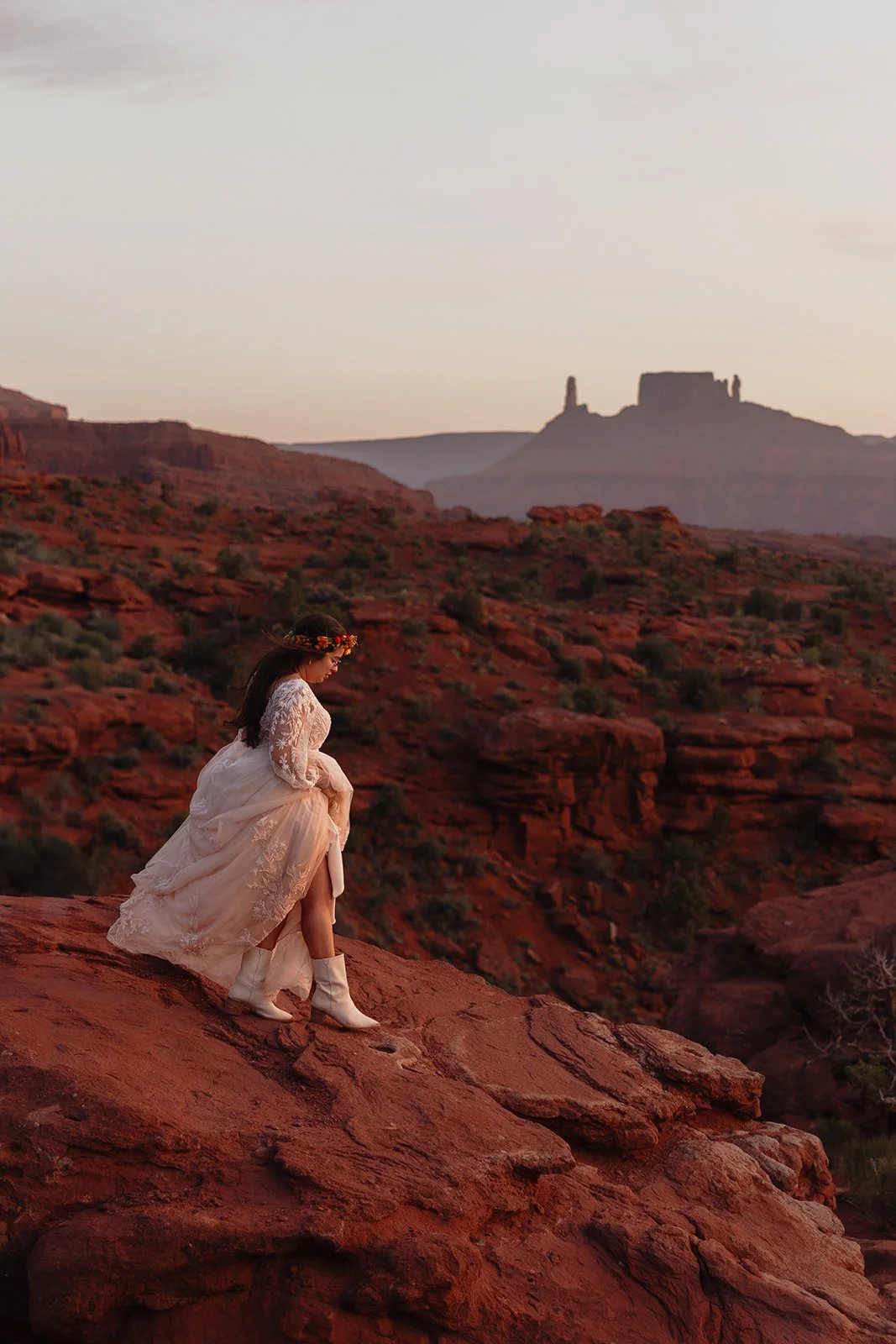 Canyonlands National park elopement with The Hearnes Adventure Photography
