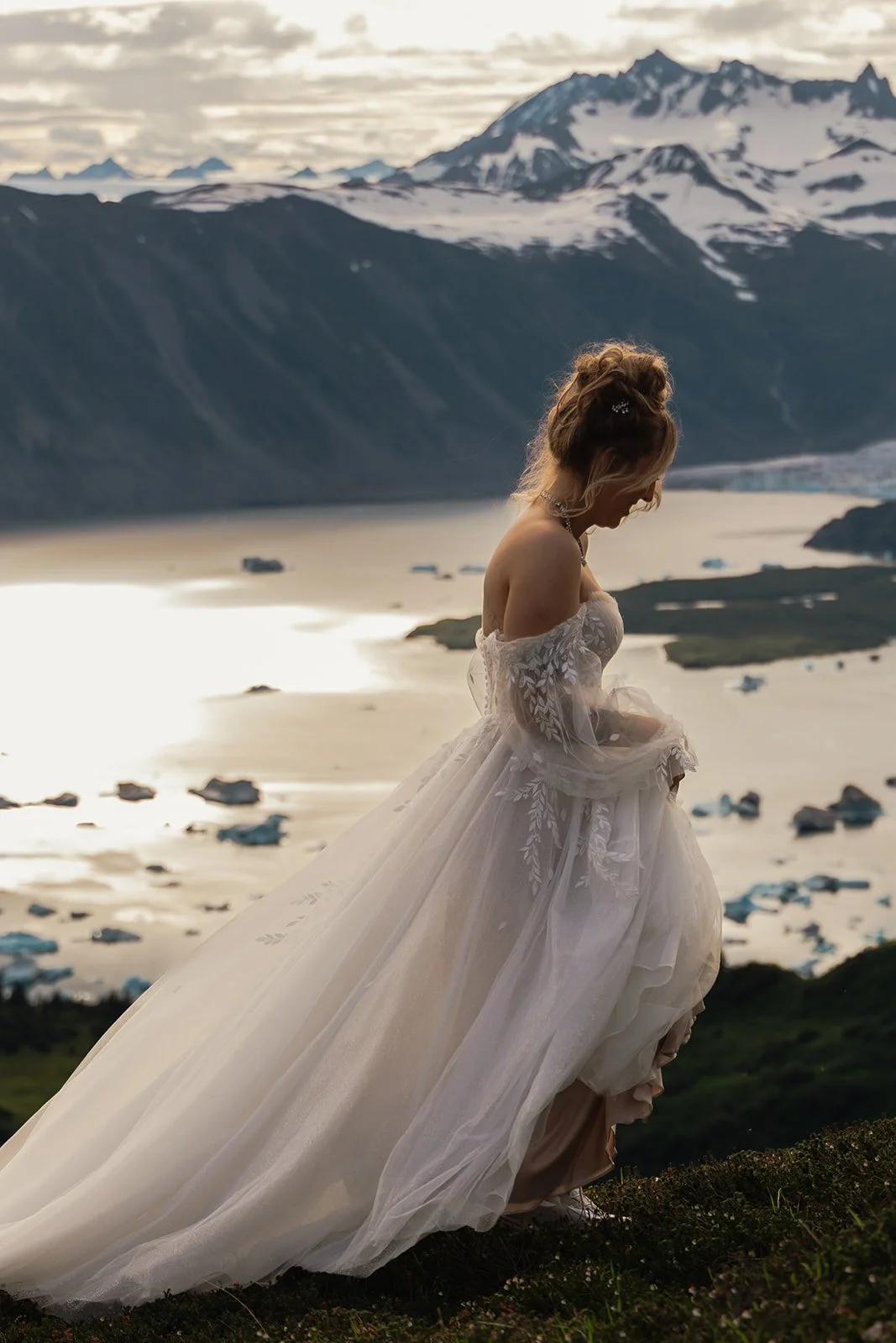 Helicopter wedding in Alaska at an Iceberg Lagoon near Seward  | The Hearnes Adventure Photography