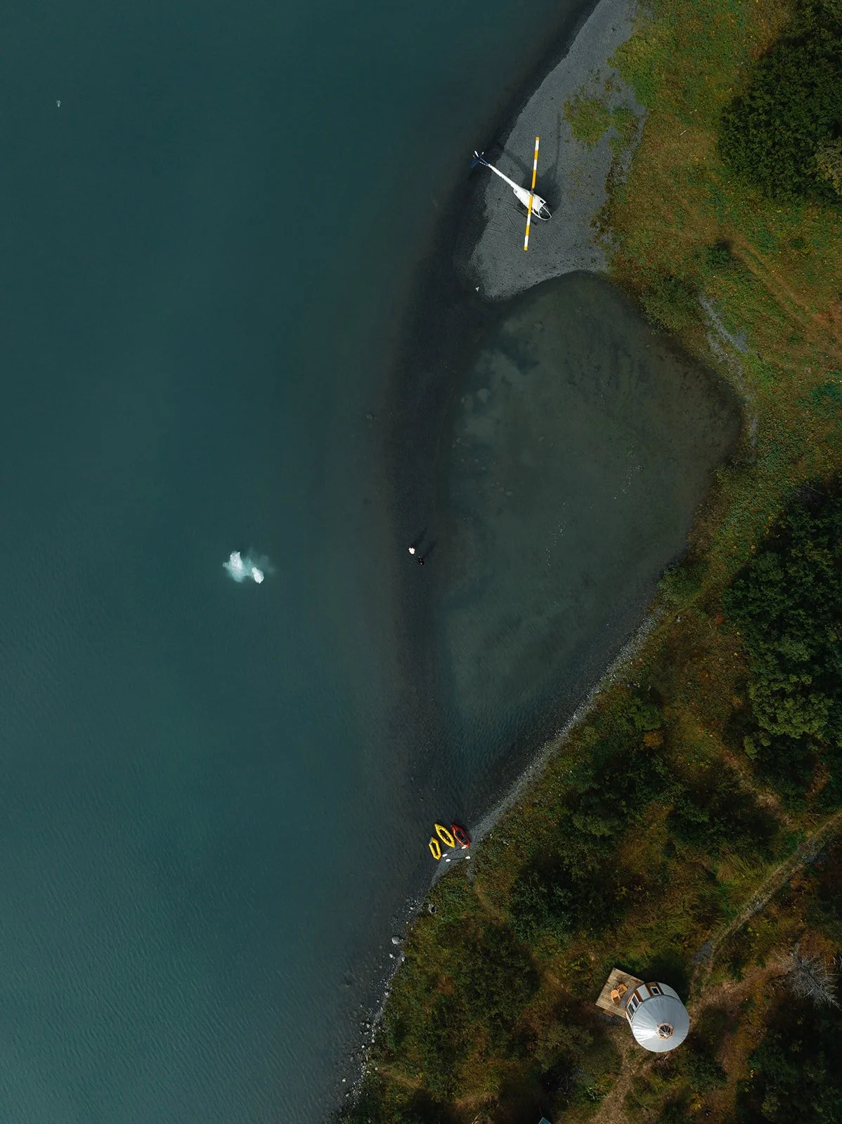 Helicopter wedding in Alaska at an Iceberg Lagoon near Seward  | The Hearnes Adventure Photography