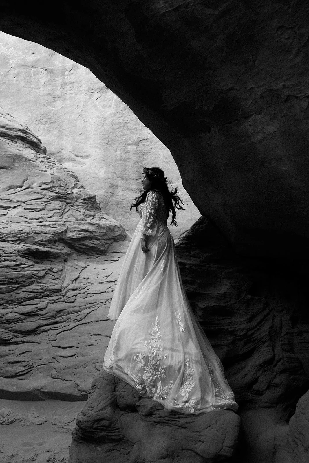Moab, Utah elopement at Arches National Park | The Hearnes Adventure Photography