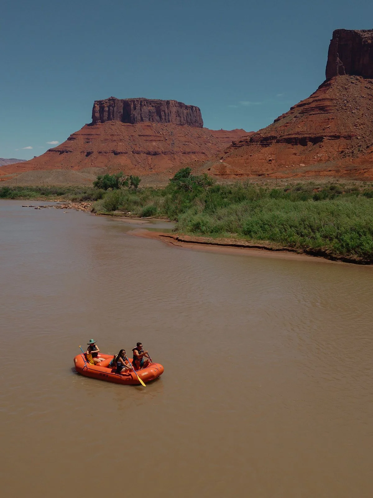 multi-day micro wedding adventure in Moab, Utah | The Hearnes Adventure Photography