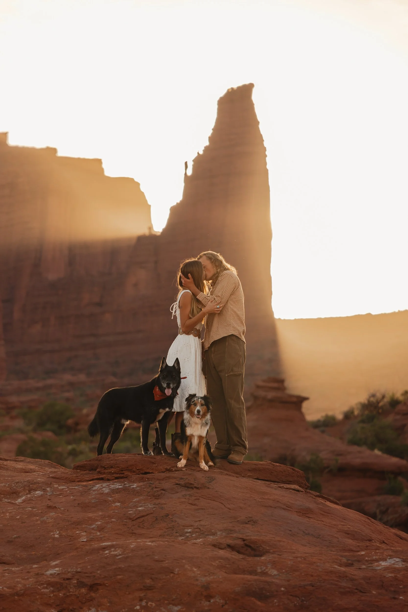 Rachel Harris @sunnrayy + Tanner Price @tanner.price_ engaged in Moab, Utah | sunrise surprise proposal with The Hearnes