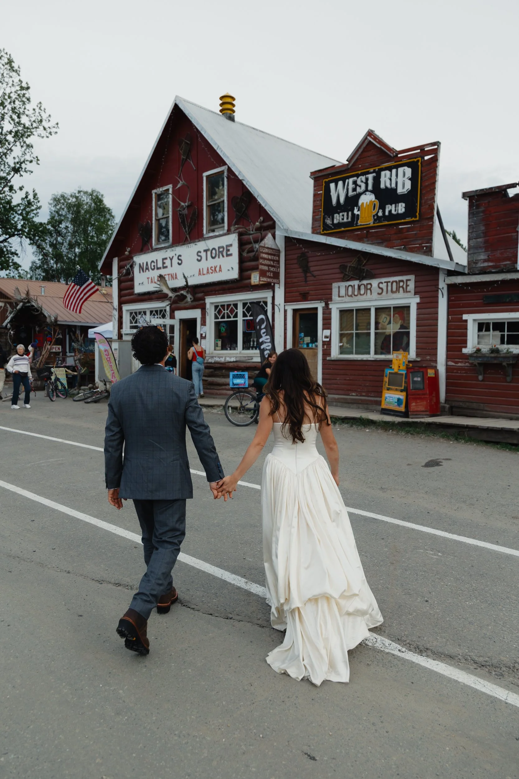 Mt. Denali Basecamp fly-in wedding in Alaska | The Hearnes Adventure Photography