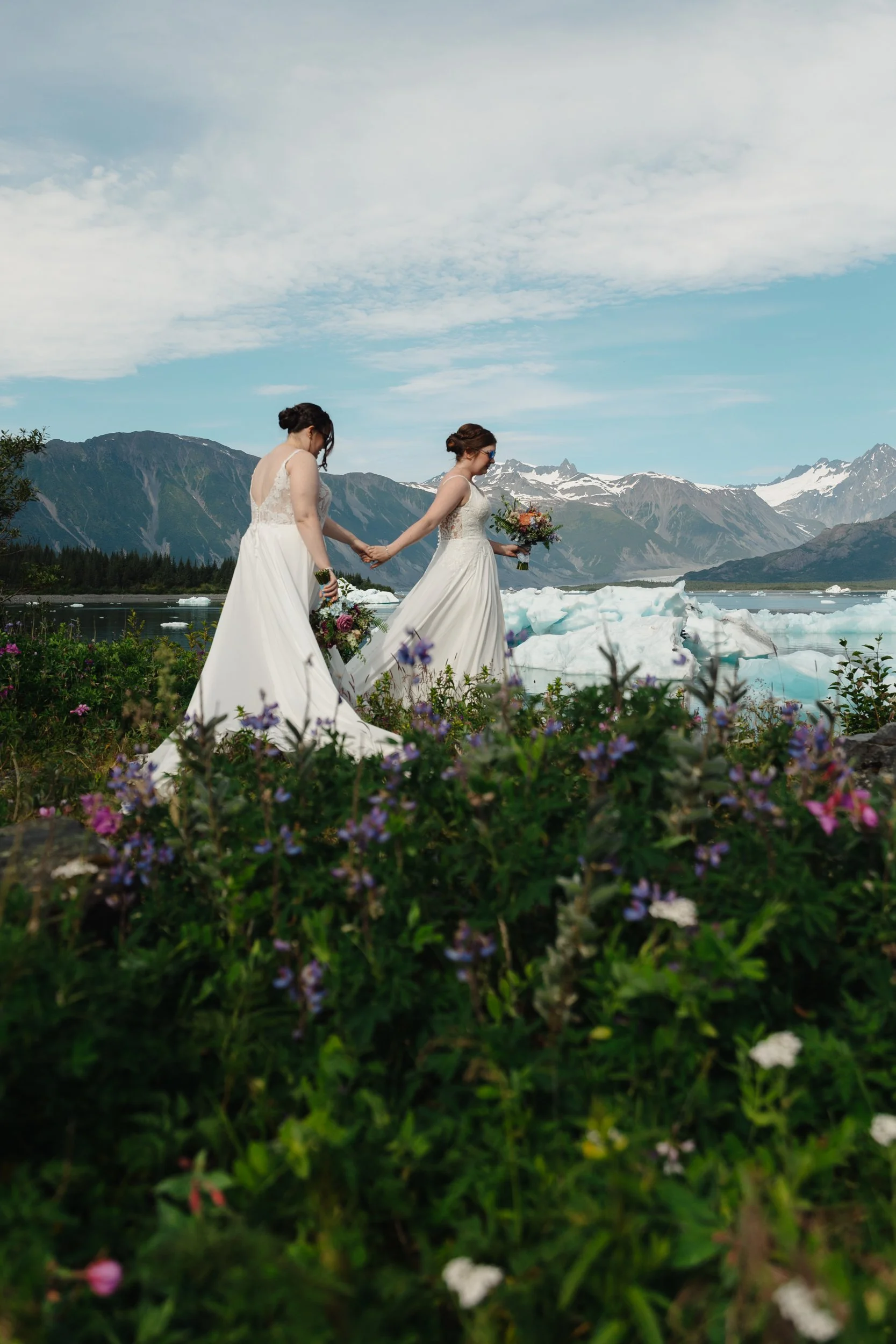 LGBTQ+ lesbian wedding in Seward, Alaska at Kenai Fjords National Park | The Hearnes Photography