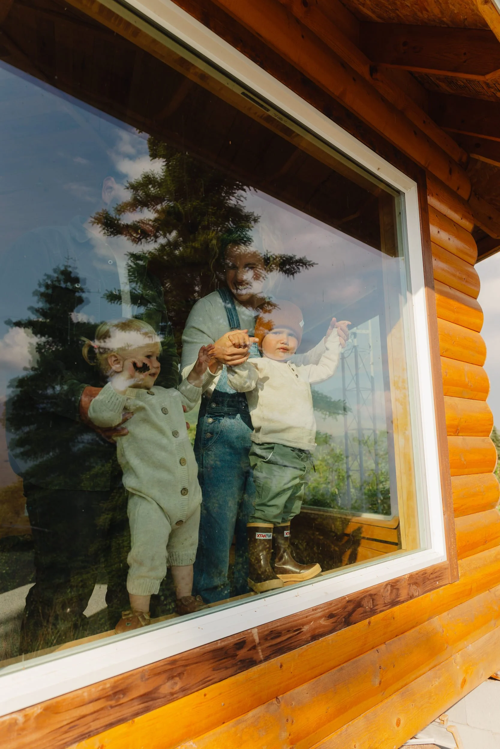 Alaska-Family-Photographer-The-Hearnes-49.jpg