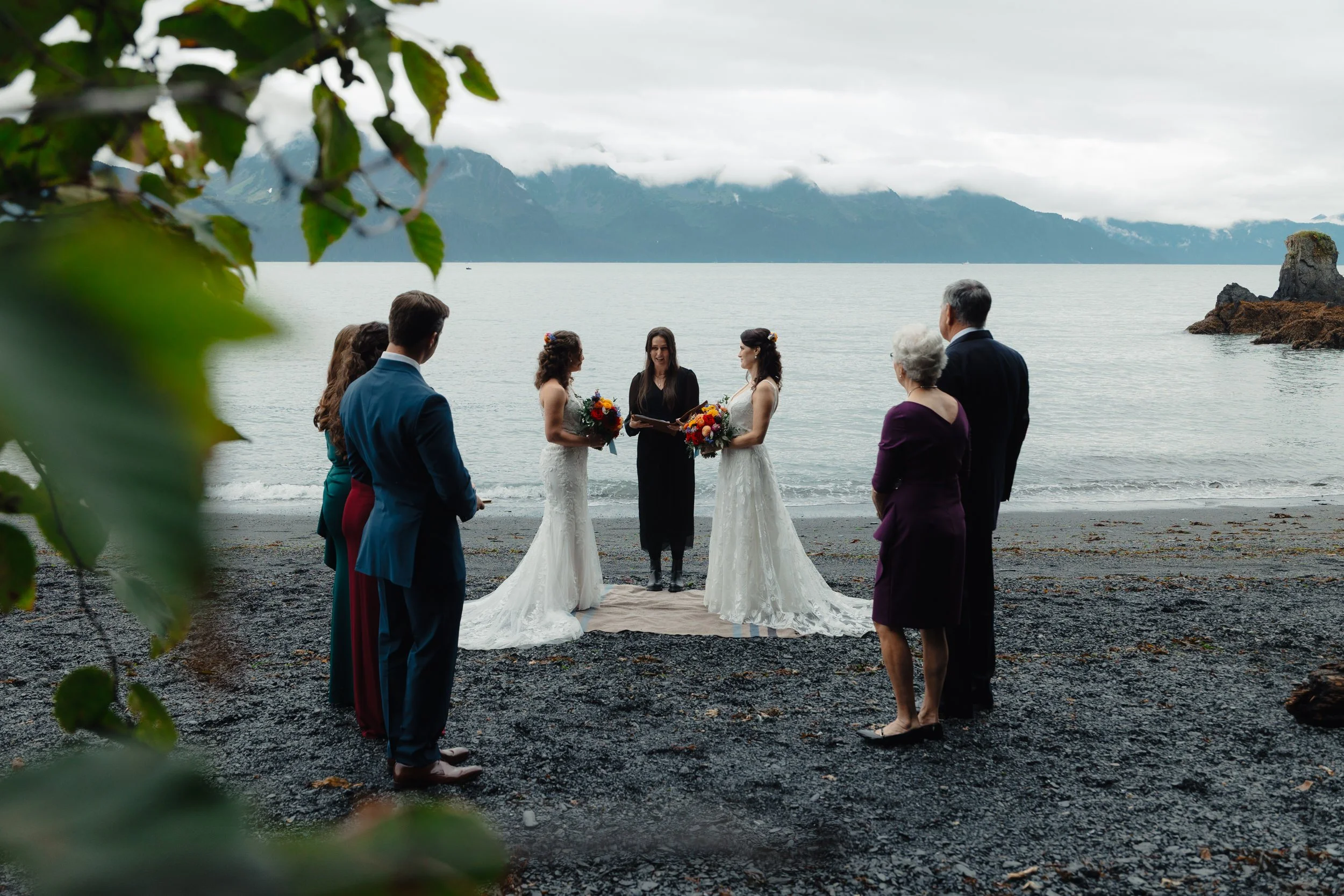 Helicopter-Glacier-Wedding-Hearnes-Elopement-Photography-32.jpg