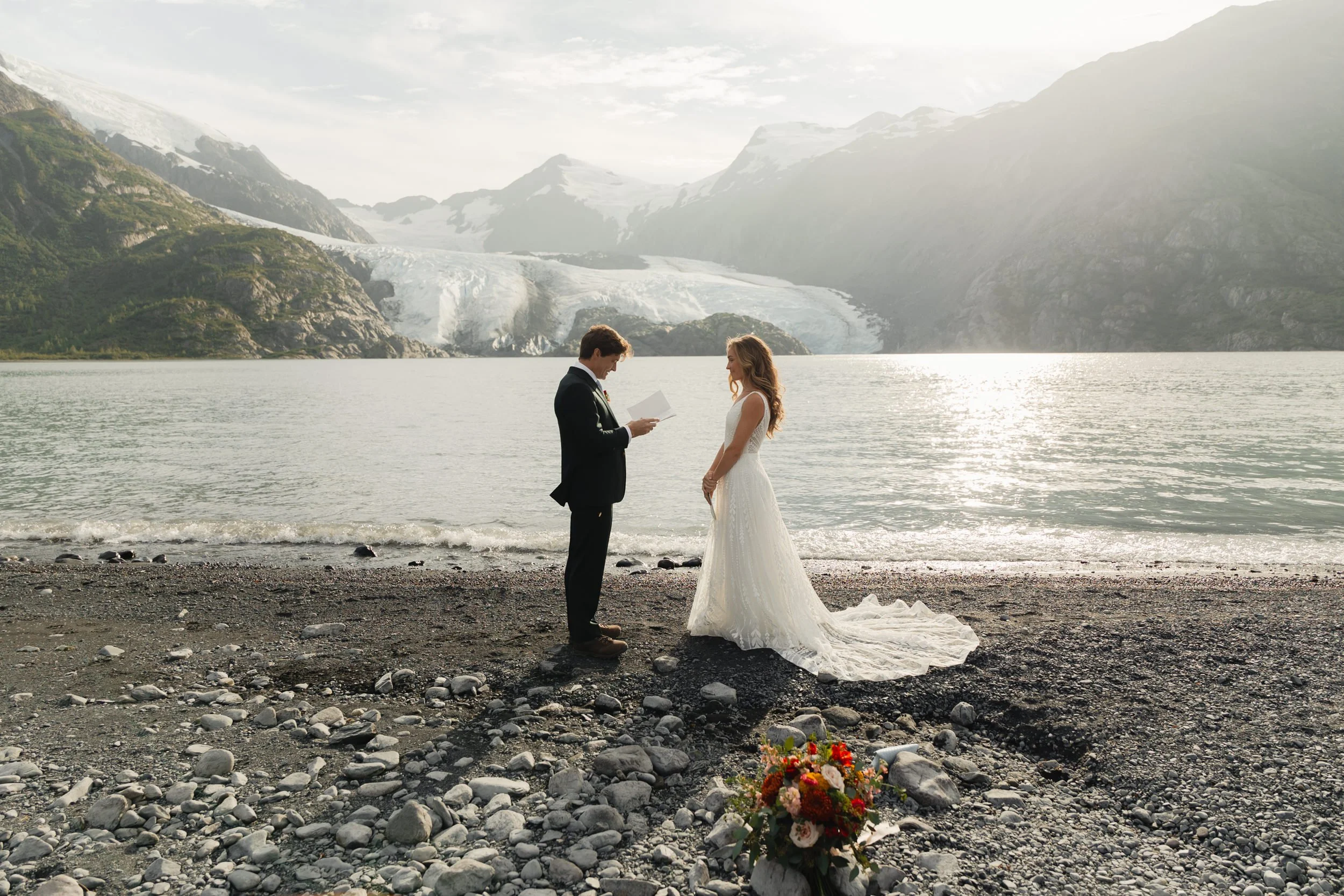 Hiking mountain top elopement in Alaska surrounded by glaciers | the hearnes adventure photography