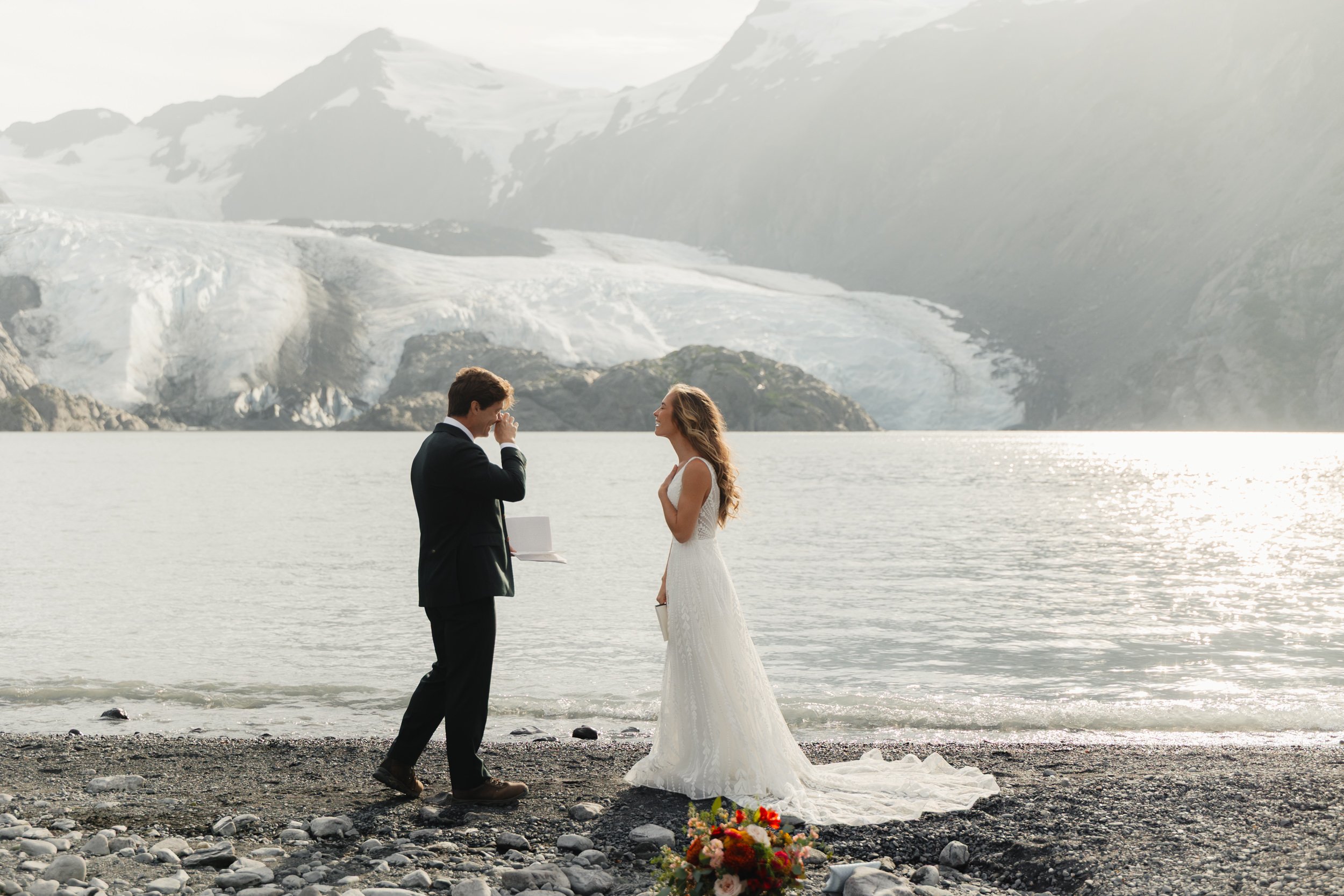 Hiking mountain top elopement in Alaska surrounded by glaciers | the hearnes adventure photography