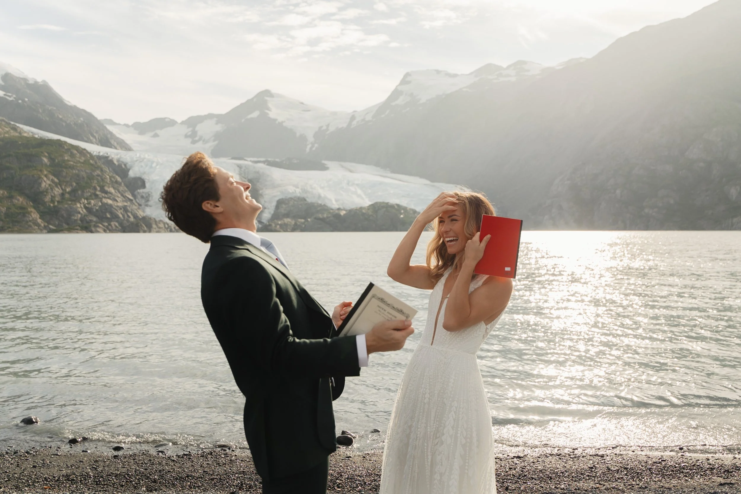 Hiking mountain top elopement in Alaska surrounded by glaciers | the hearnes adventure photography