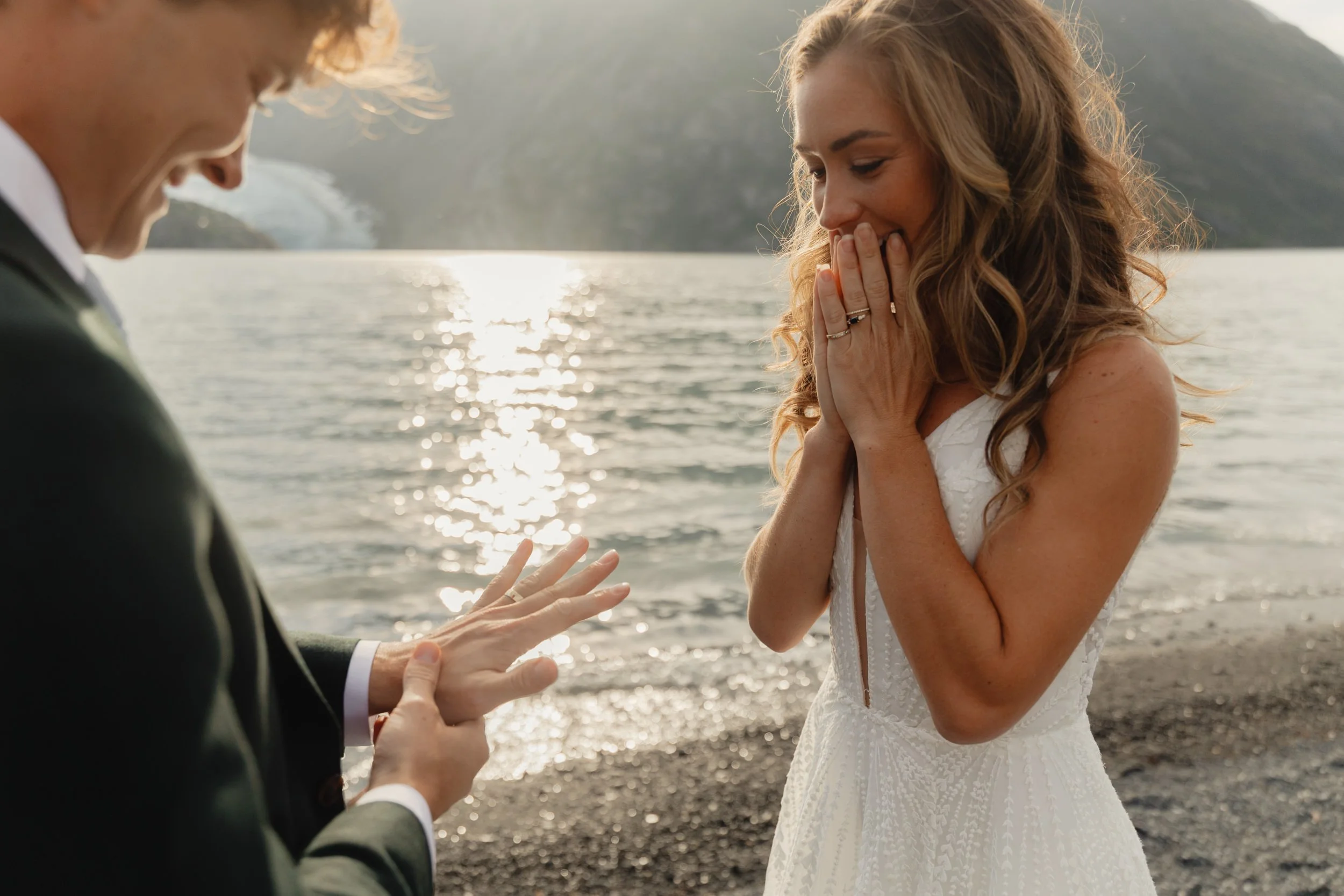Hiking mountain top elopement in Alaska surrounded by glaciers | the hearnes adventure photography