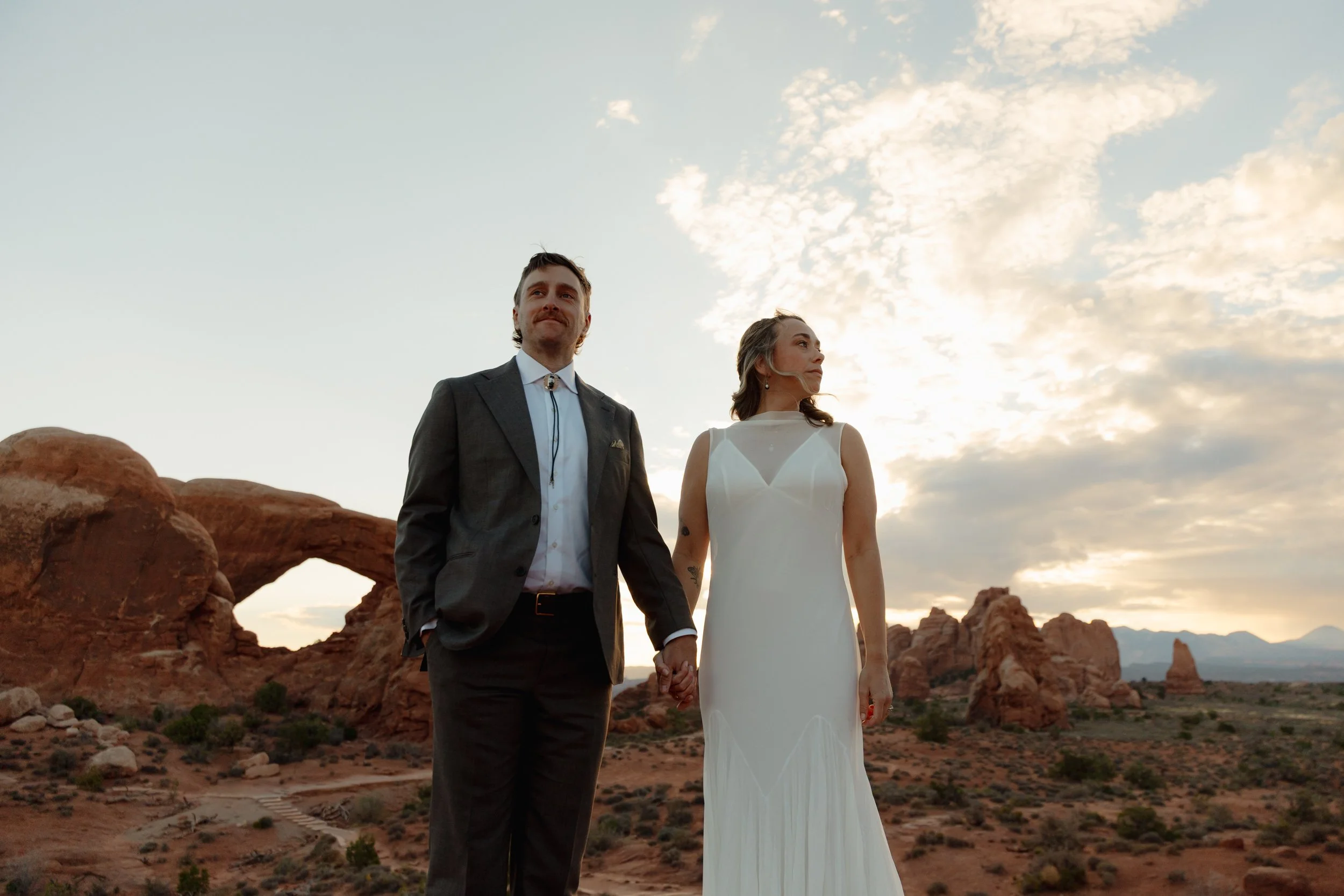 Moab, Utah elopement in Arches National Park | The Hearnes Adventure Photography