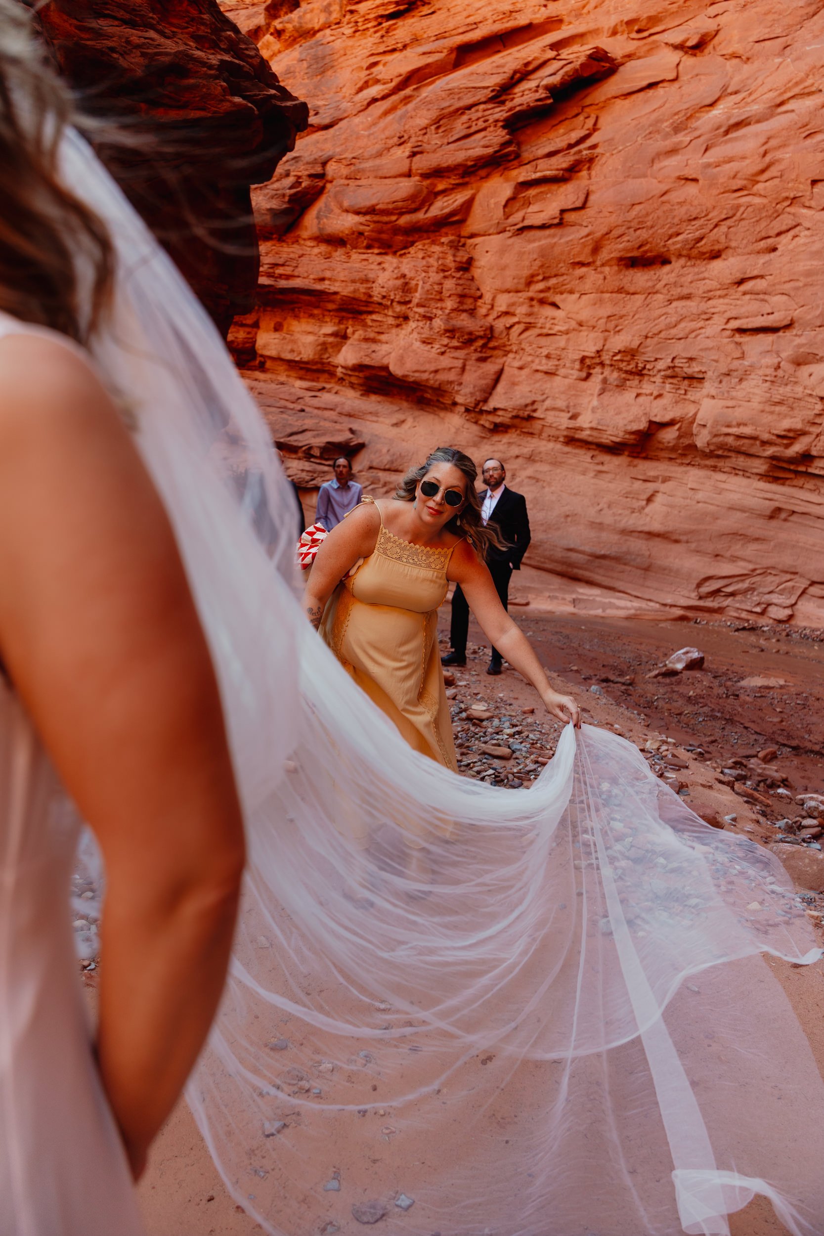 Moab, Utah elopement in Arches National Park | The Hearnes Adventure Photography