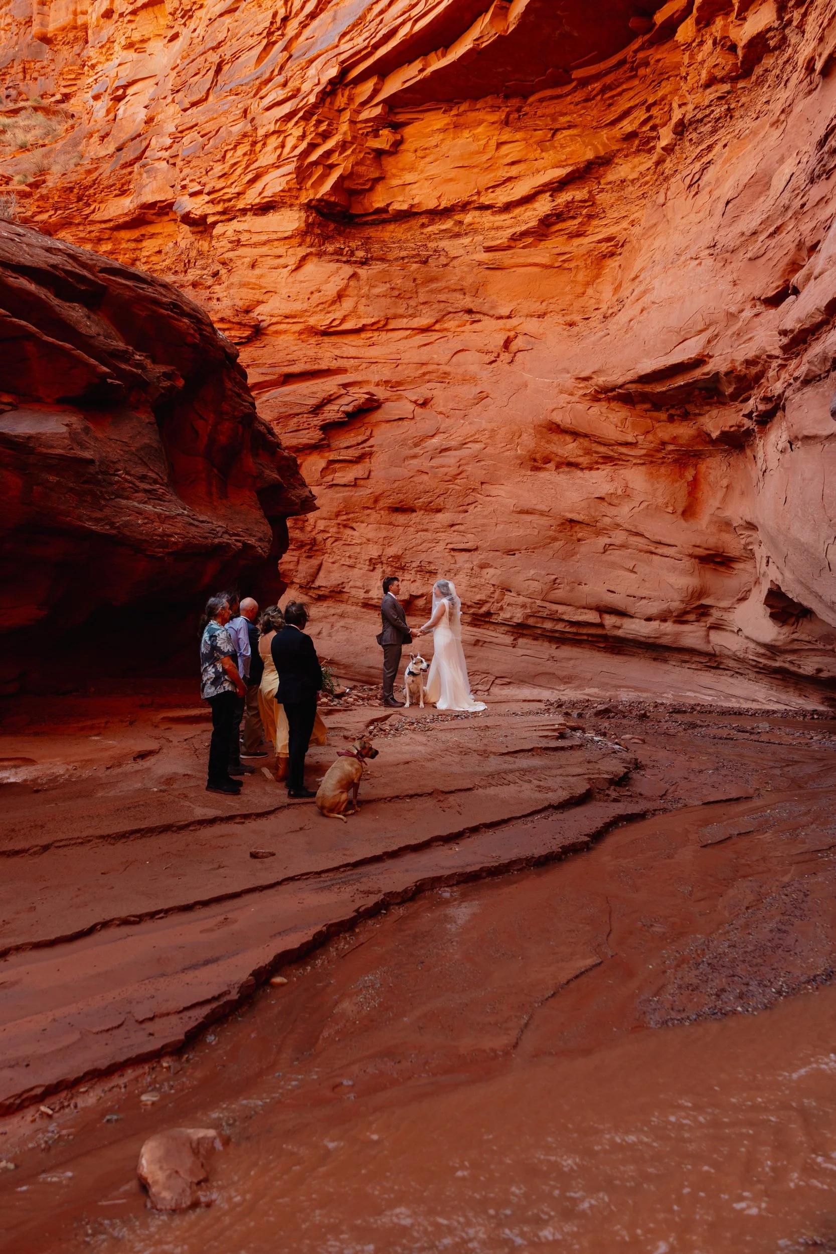 Moab, Utah elopement in Arches National Park | The Hearnes Adventure Photography