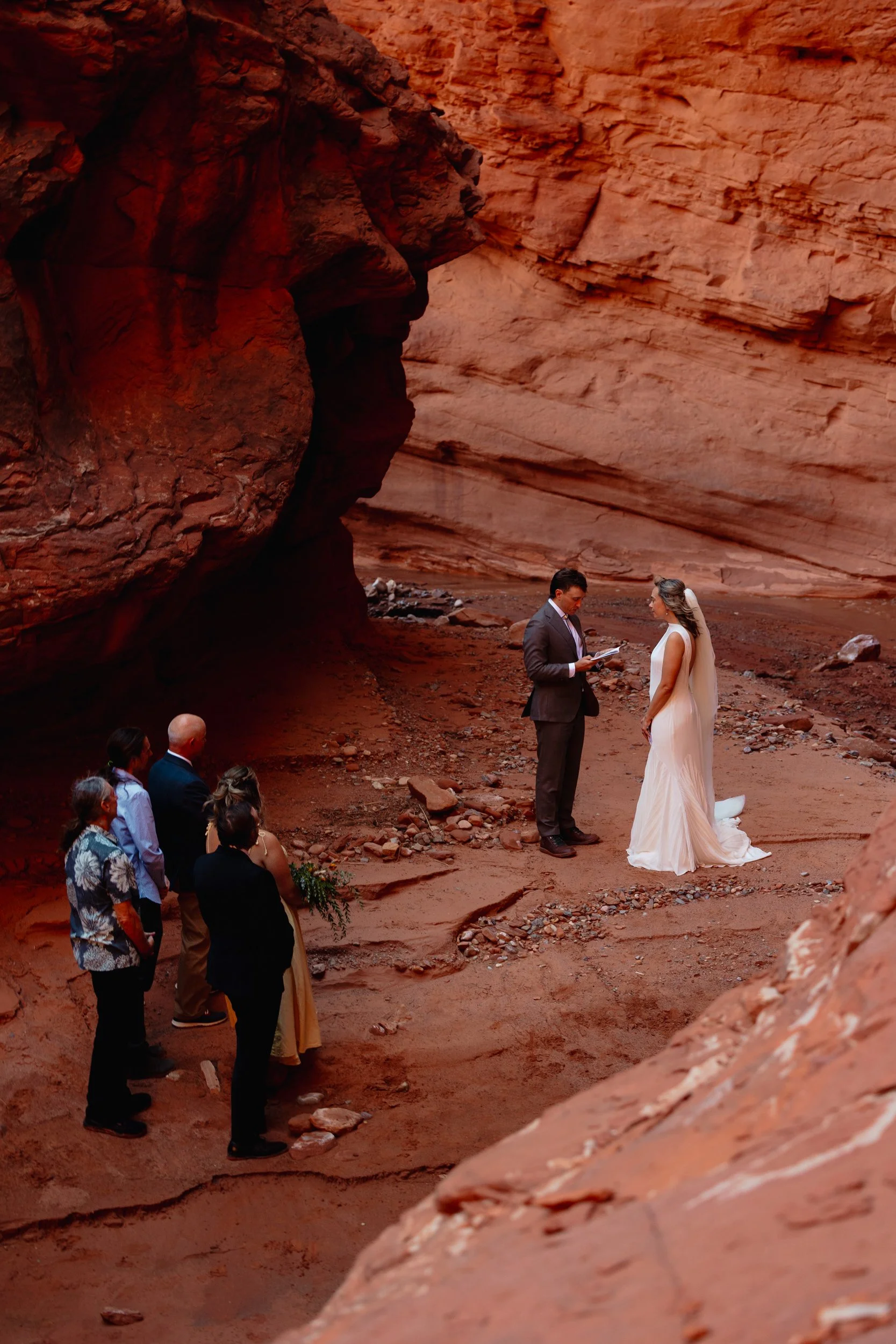 Moab, Utah elopement slot canyon ceremony | The Hearnes Adventure Photography