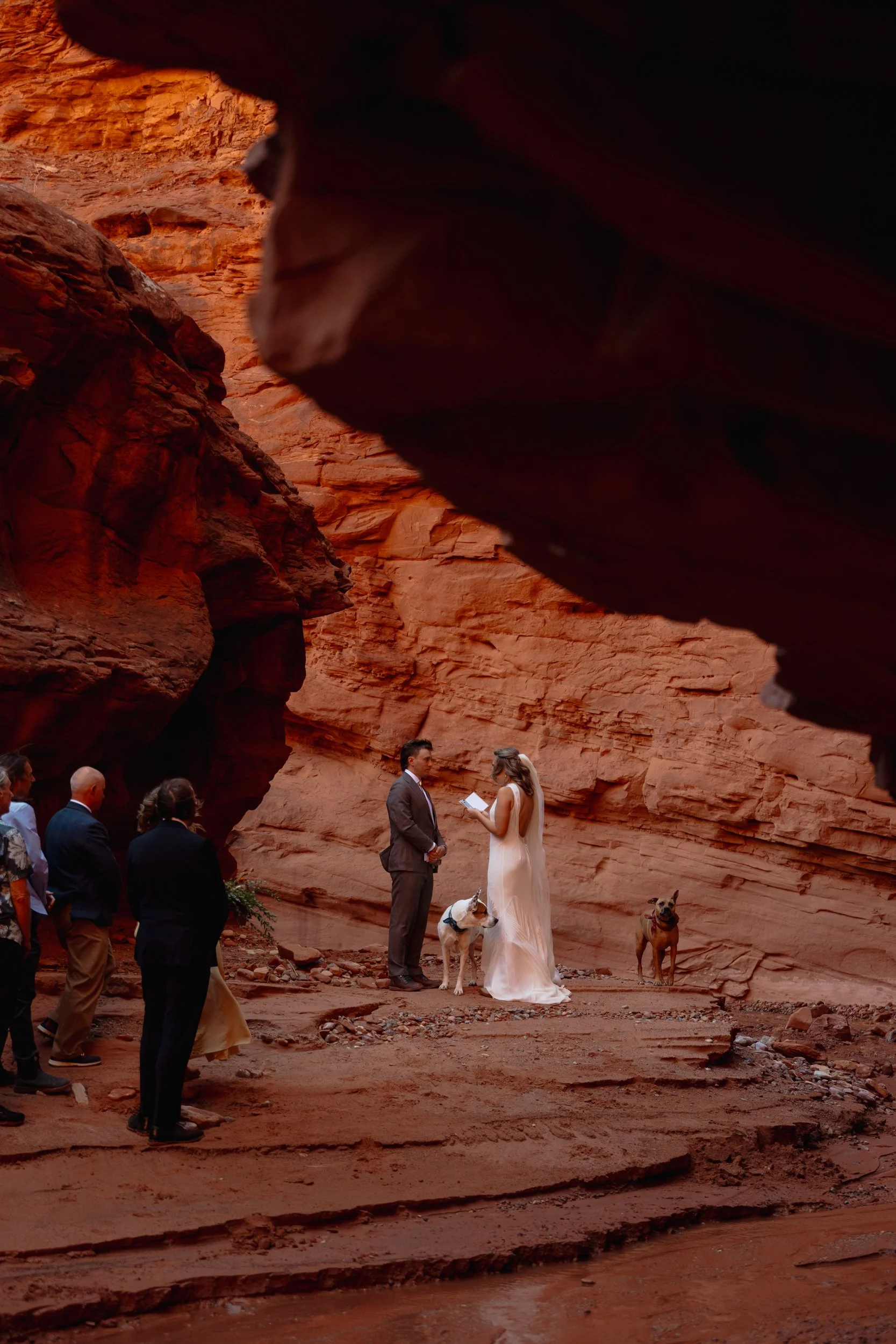Moab, Utah elopement slot canyon ceremony | The Hearnes Adventure Photography