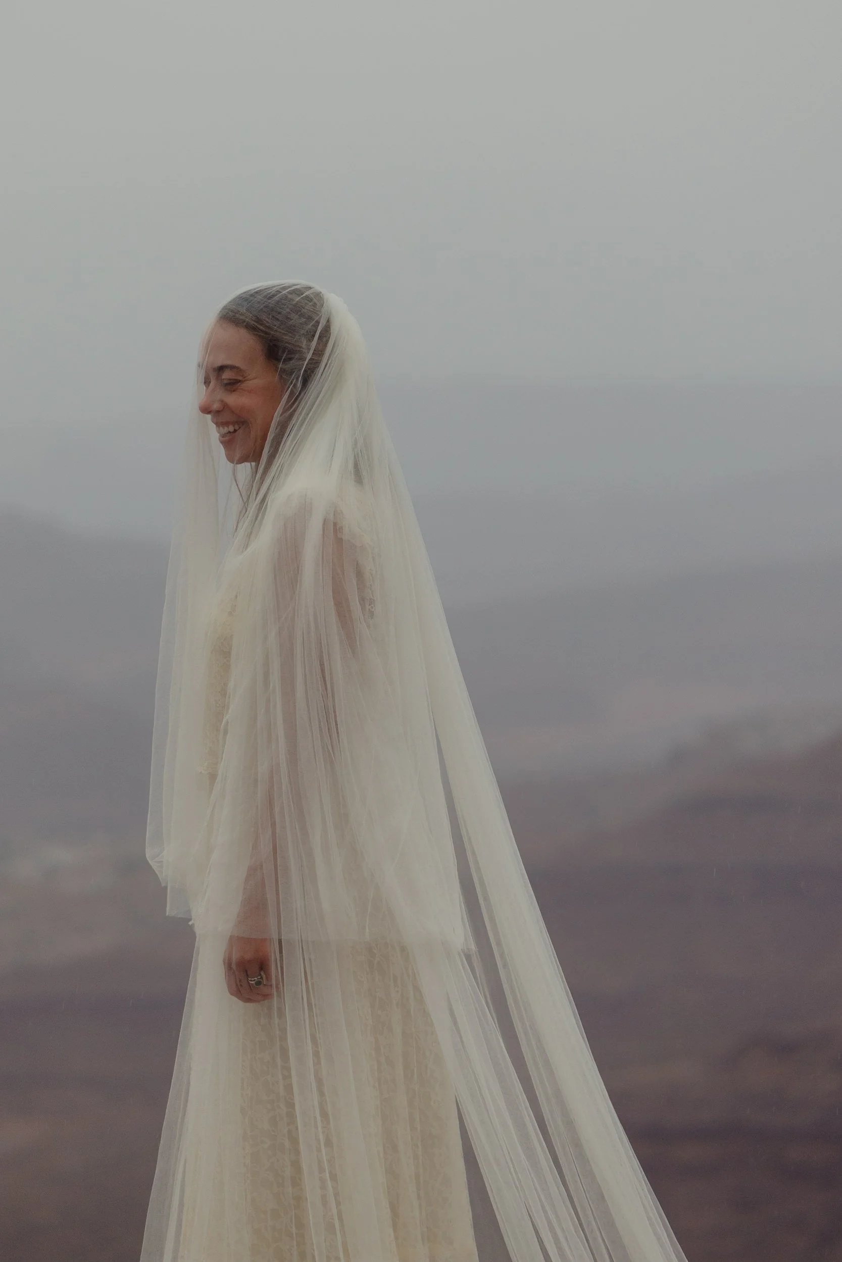 Moab, Utah elopement in canyonlands national park | The Hearnes Adventure Photography