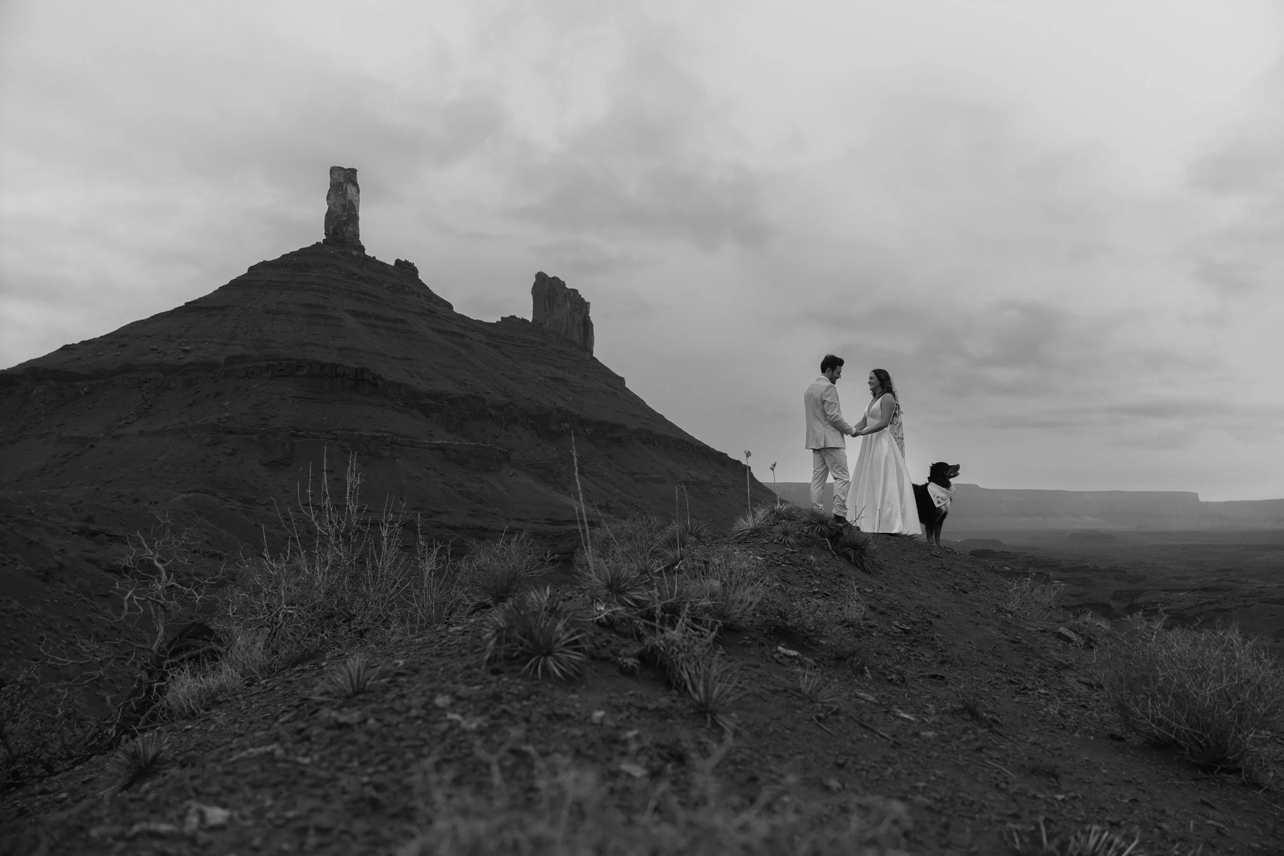 Canyonlands National Park Elopement in Moab Utah with The Hearnes Adventure Photography