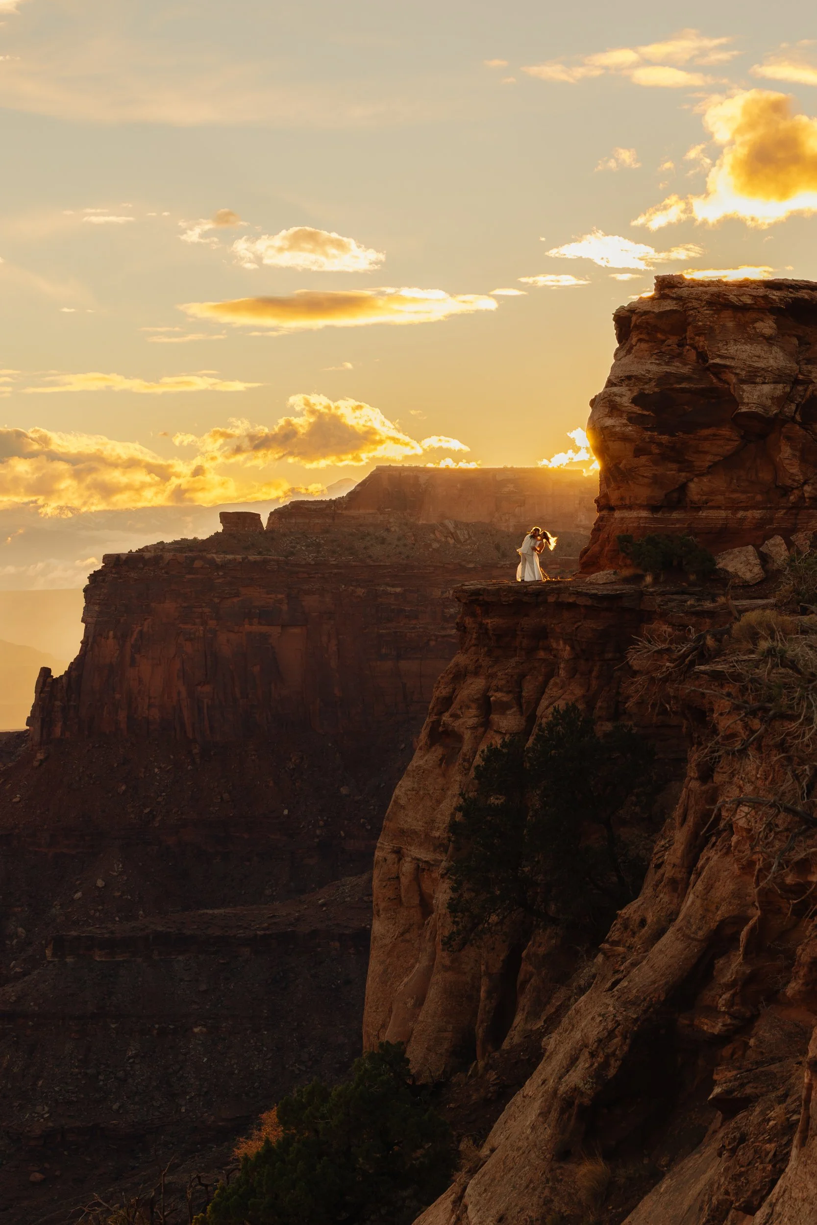 Canyonlands National Park Elopement in Moab Utah with The Hearnes Adventure Photography