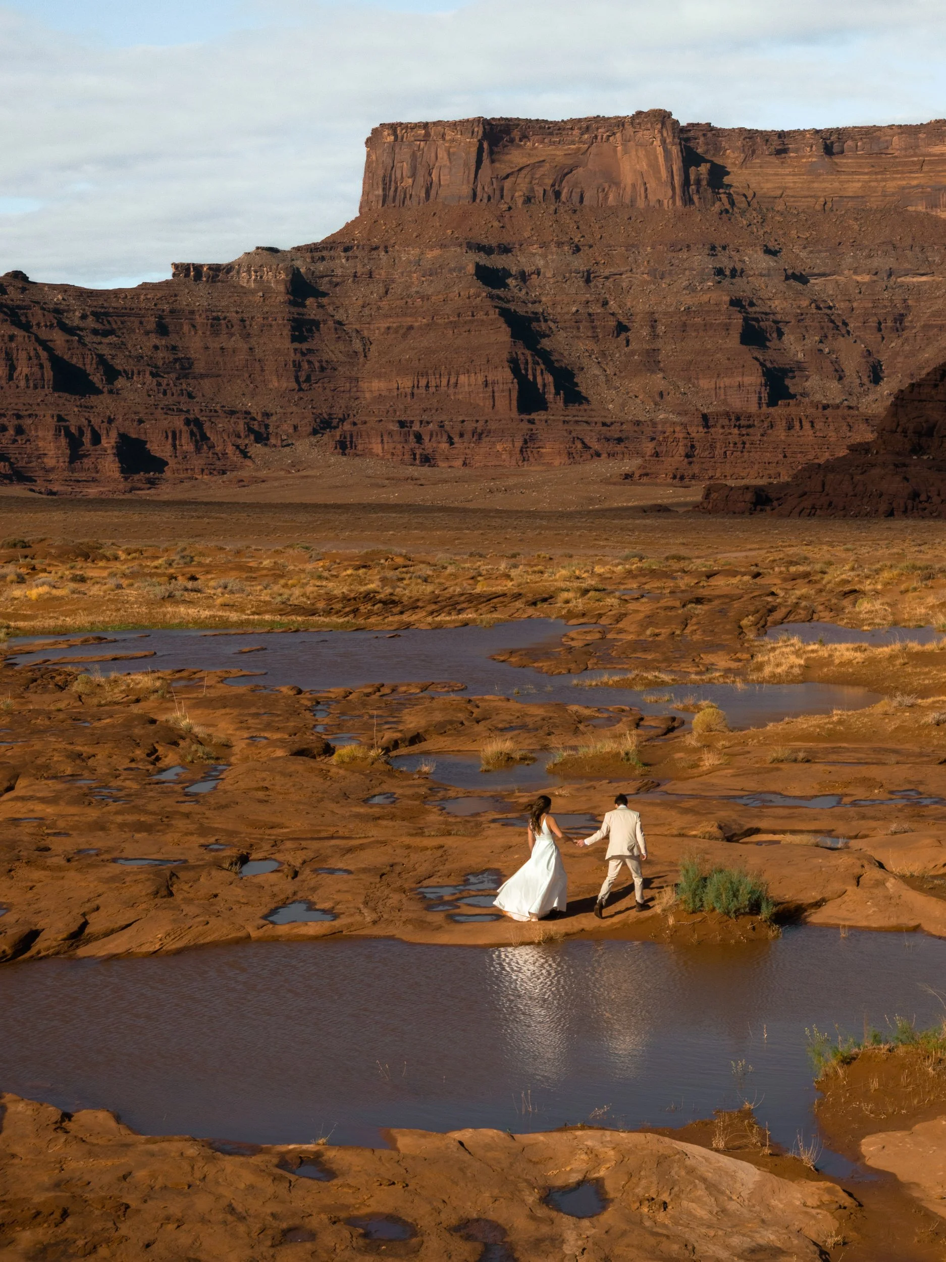 Canyonlands National Park Elopement in Moab Utah with The Hearnes Adventure Photography